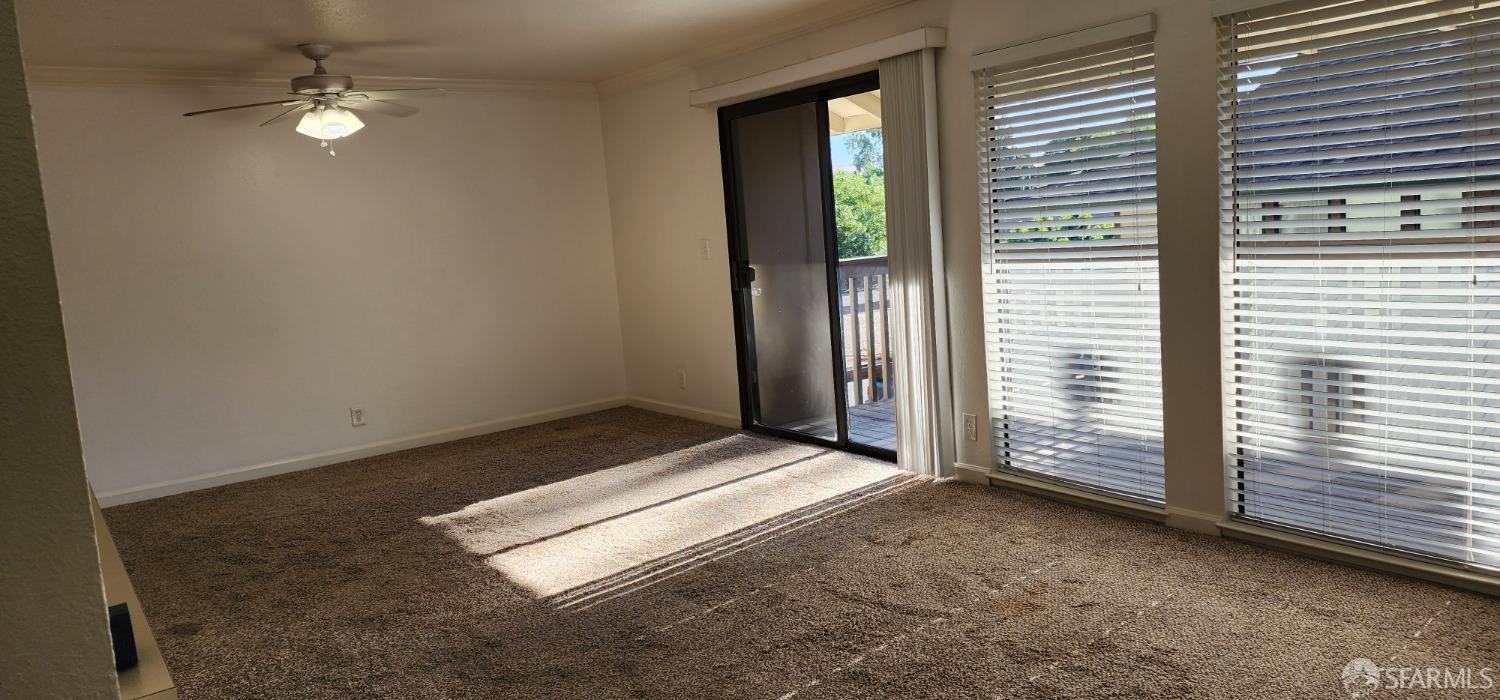 Detail Gallery Image 5 of 18 For 2400 Horizon Ln #140,  Antioch,  CA 94509 - 2 Beds | 1 Baths