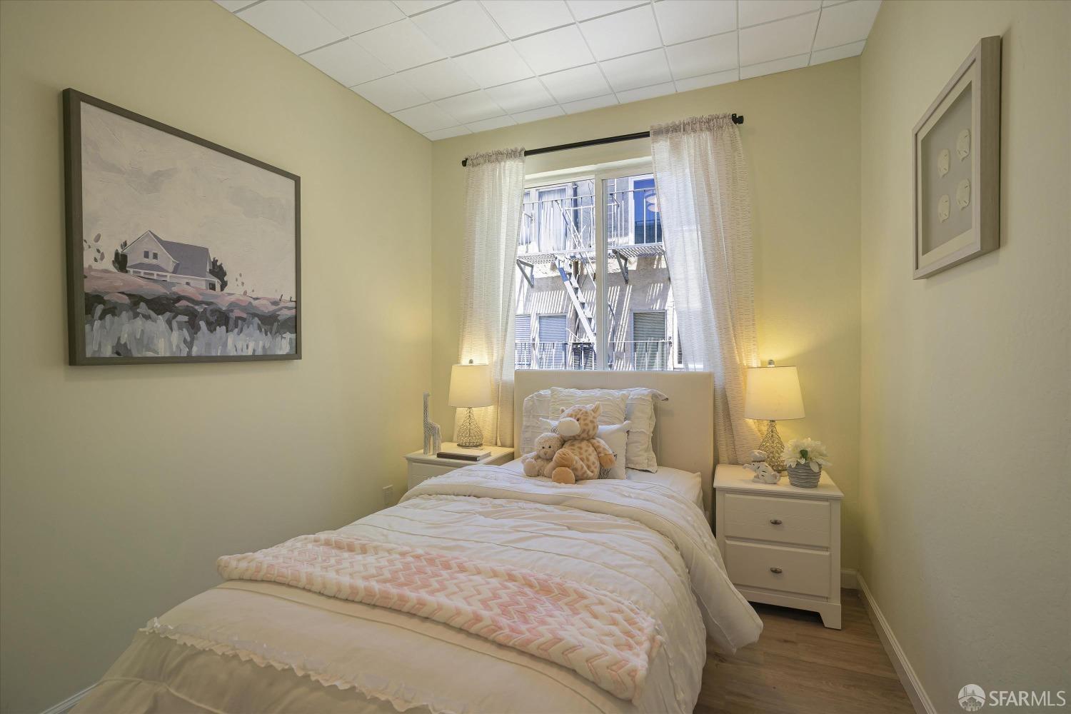 Detail Gallery Image 20 of 35 For 5871 Mission St #3,  San Francisco,  CA 94112 - 2 Beds | 1 Baths