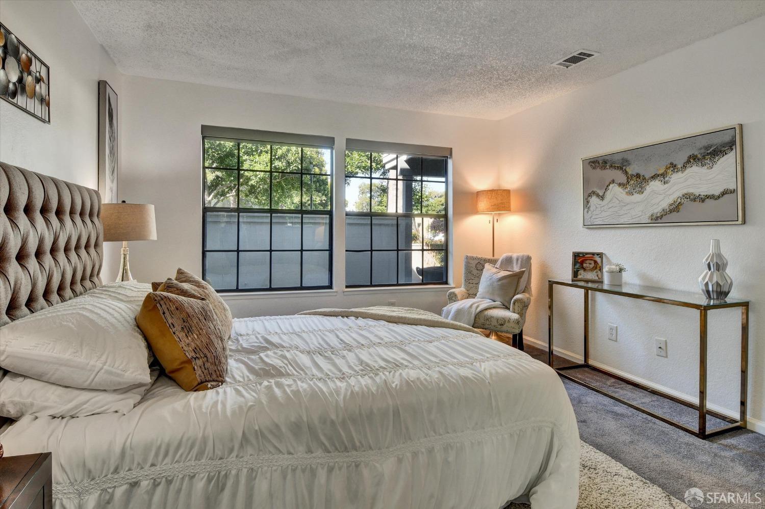 Detail Gallery Image 18 of 41 For 1781 Vista Del Sol, San Mateo,  CA 94404 - 2 Beds | 2 Baths