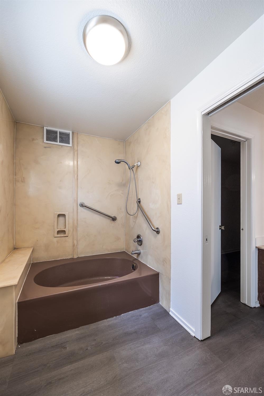 Detail Gallery Image 23 of 40 For 2127 167th Ave, San Leandro,  CA 94578 - 4 Beds | 2/1 Baths