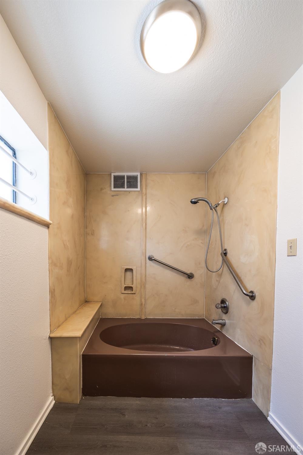 Detail Gallery Image 24 of 40 For 2127 167th Ave, San Leandro,  CA 94578 - 4 Beds | 2/1 Baths