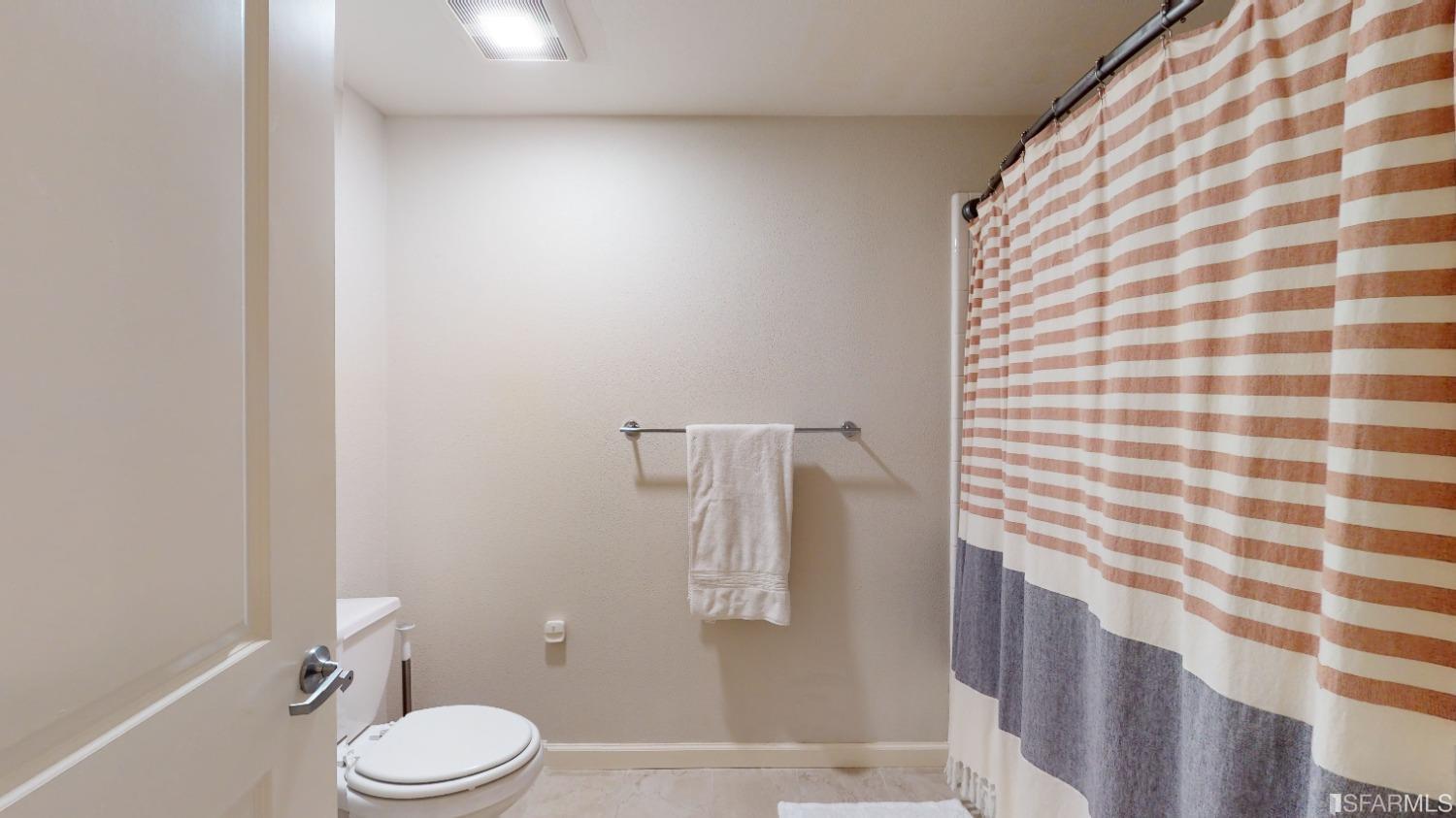 Detail Gallery Image 13 of 18 For 301 Crescent Ct #3101,  San Francisco,  CA 94134 - 1 Beds | 1 Baths