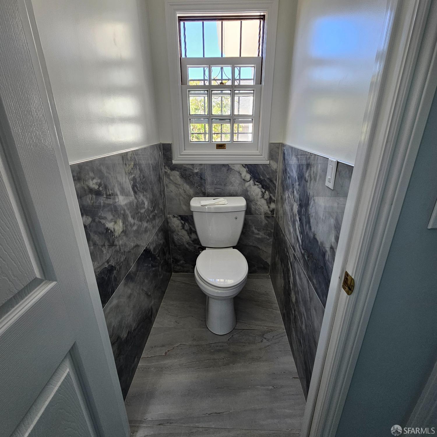 Detail Gallery Image 32 of 43 For 81 Alviso St, San Francisco,  CA 94127 - 2 Beds | 1/1 Baths