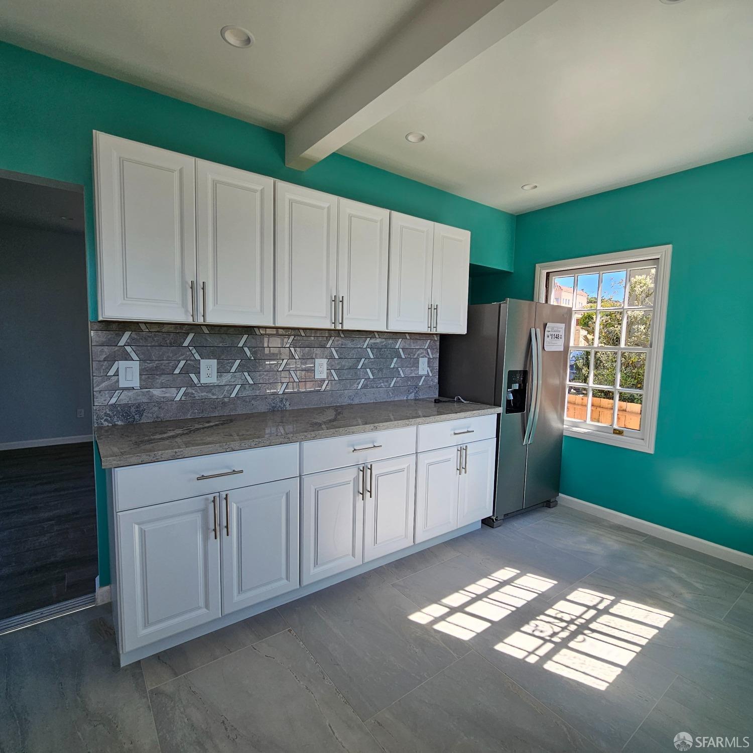 Detail Gallery Image 13 of 43 For 81 Alviso St, San Francisco,  CA 94127 - 2 Beds | 1/1 Baths