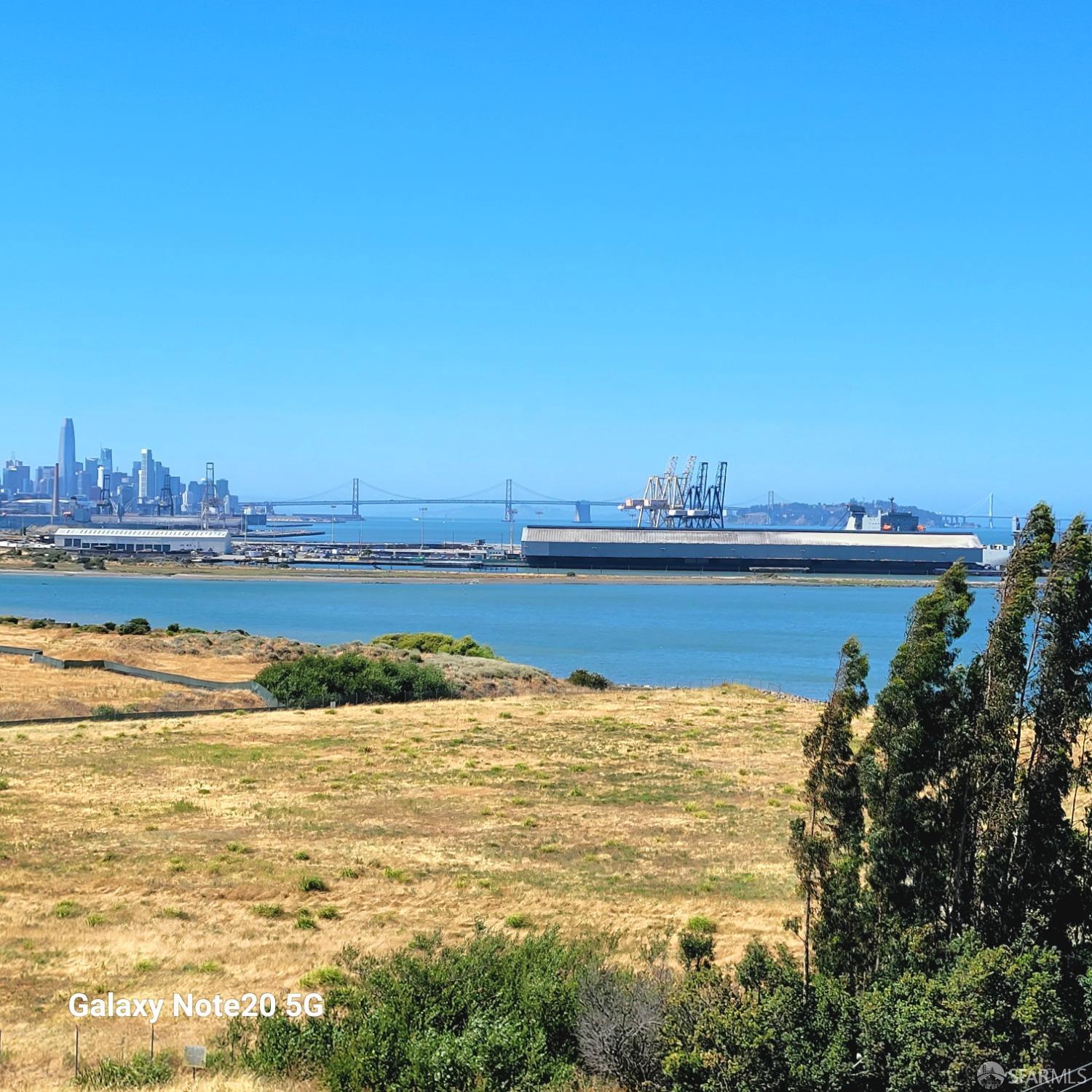 Detail Gallery Image 14 of 52 For 451 Donahue St #401,  San Francisco,  CA 94124 - 2 Beds | 2 Baths