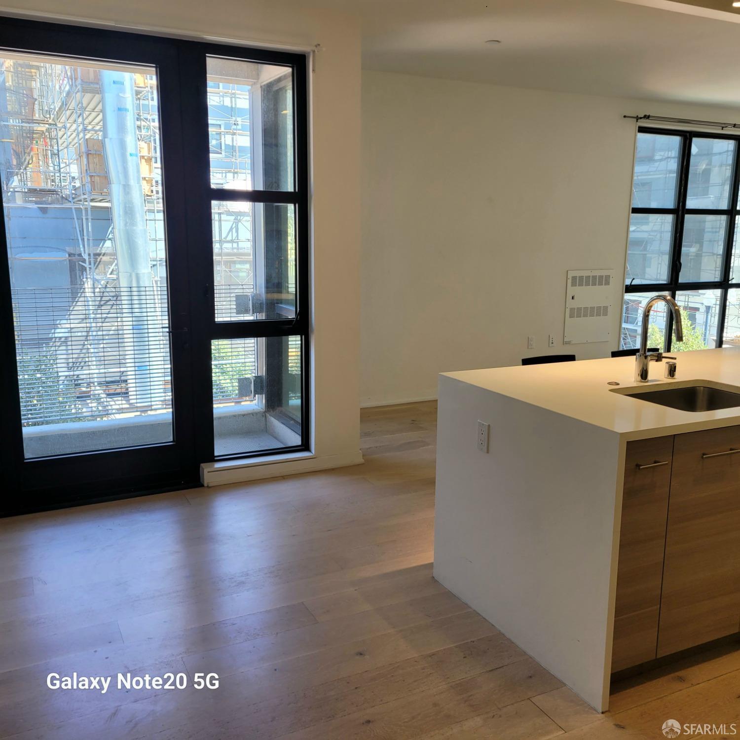 Detail Gallery Image 24 of 52 For 451 Donahue St #401,  San Francisco,  CA 94124 - 2 Beds | 2 Baths