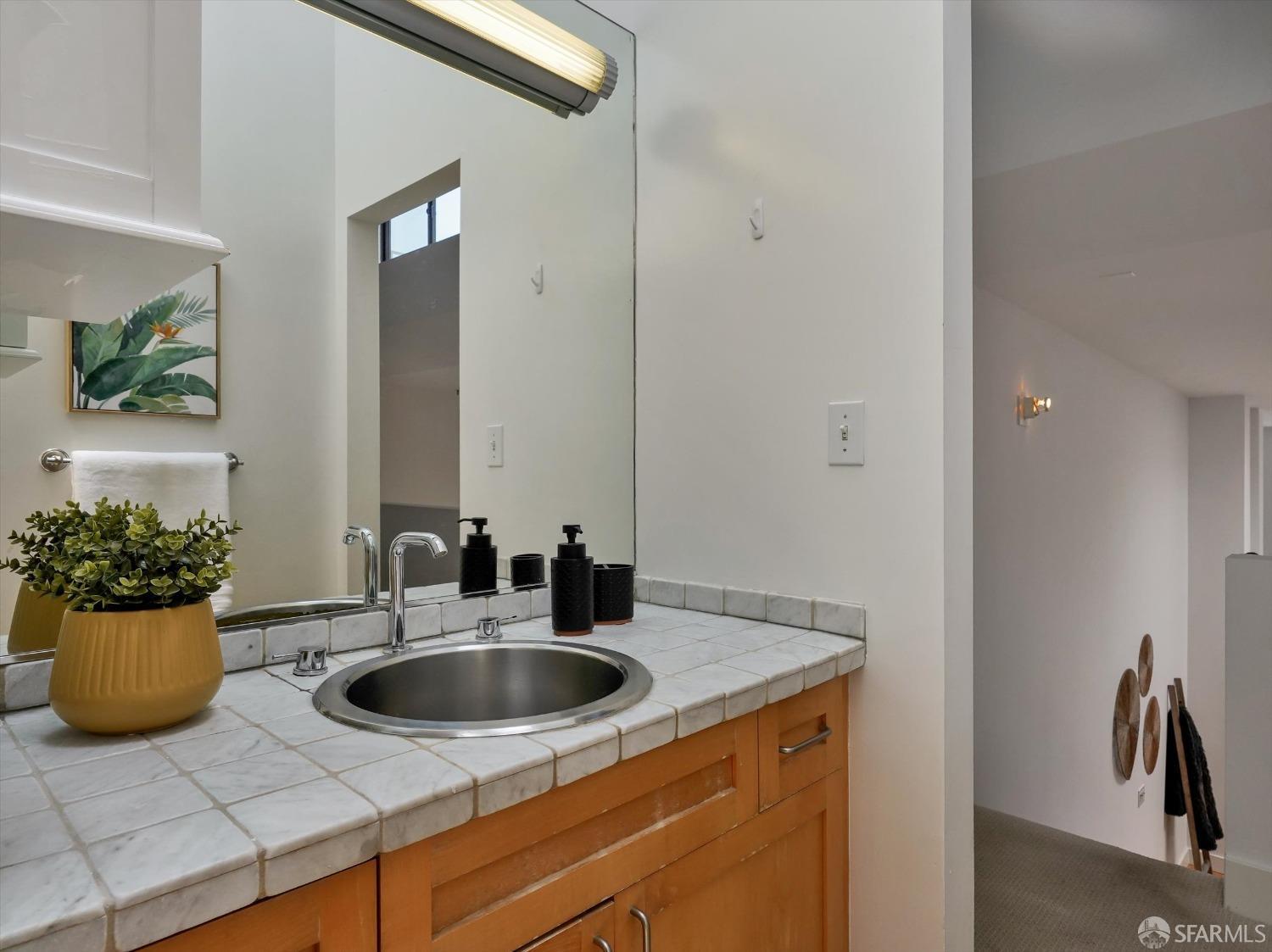 Detail Gallery Image 31 of 38 For 2875 21st St #10,  San Francisco,  CA 94110 - 1 Beds | 1/1 Baths