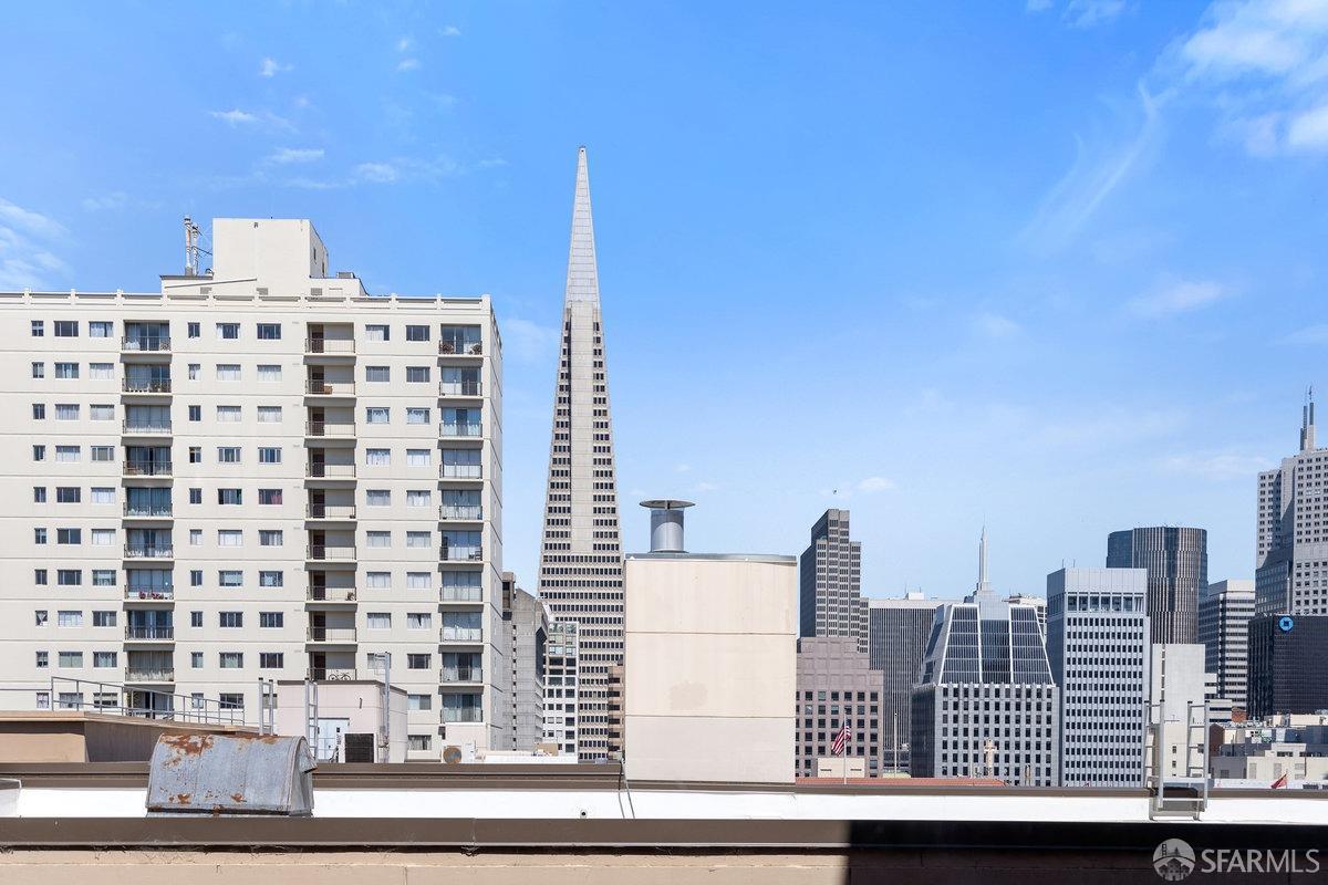 Detail Gallery Image 22 of 35 For 1022 Powell St #1,  San Francisco,  CA 94108 - 2 Beds | 1/1 Baths