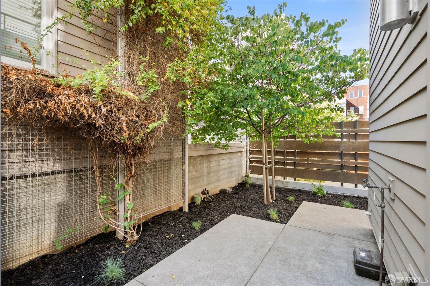 Detail Gallery Image 31 of 41 For 124 Avocet Way, San Francisco,  CA 94124 - 3 Beds | 2/1 Baths