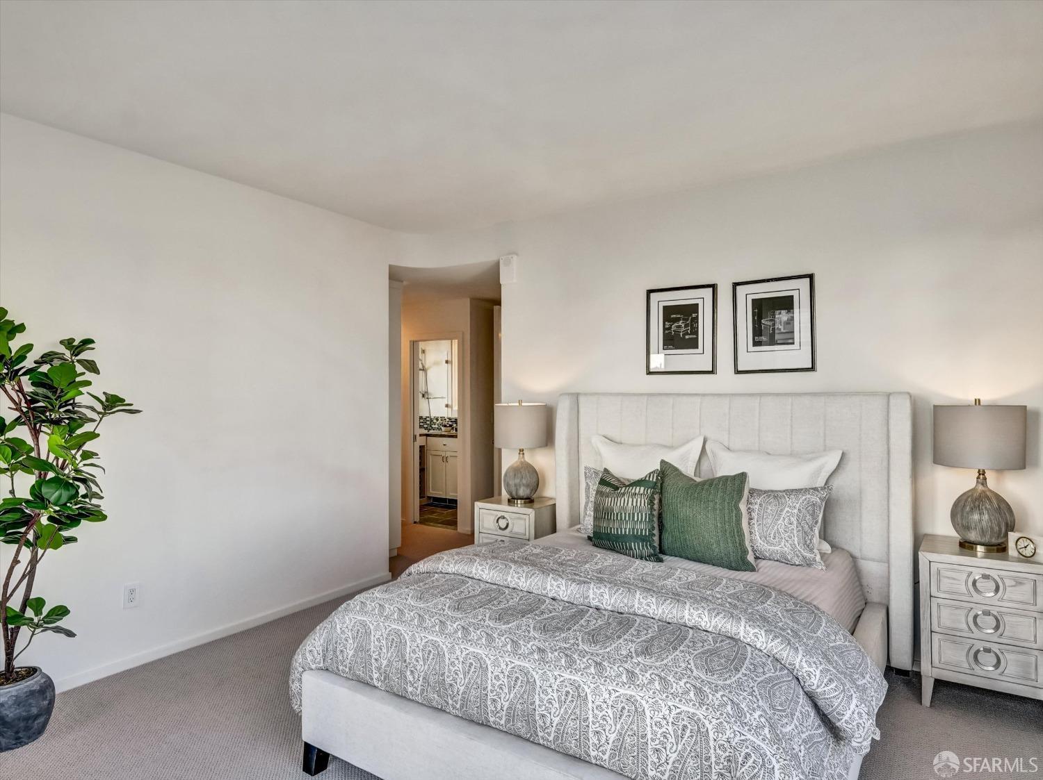 Detail Gallery Image 21 of 78 For 1190 Sacramento St #10,  San Francisco,  CA 94108 - 2 Beds | 2 Baths