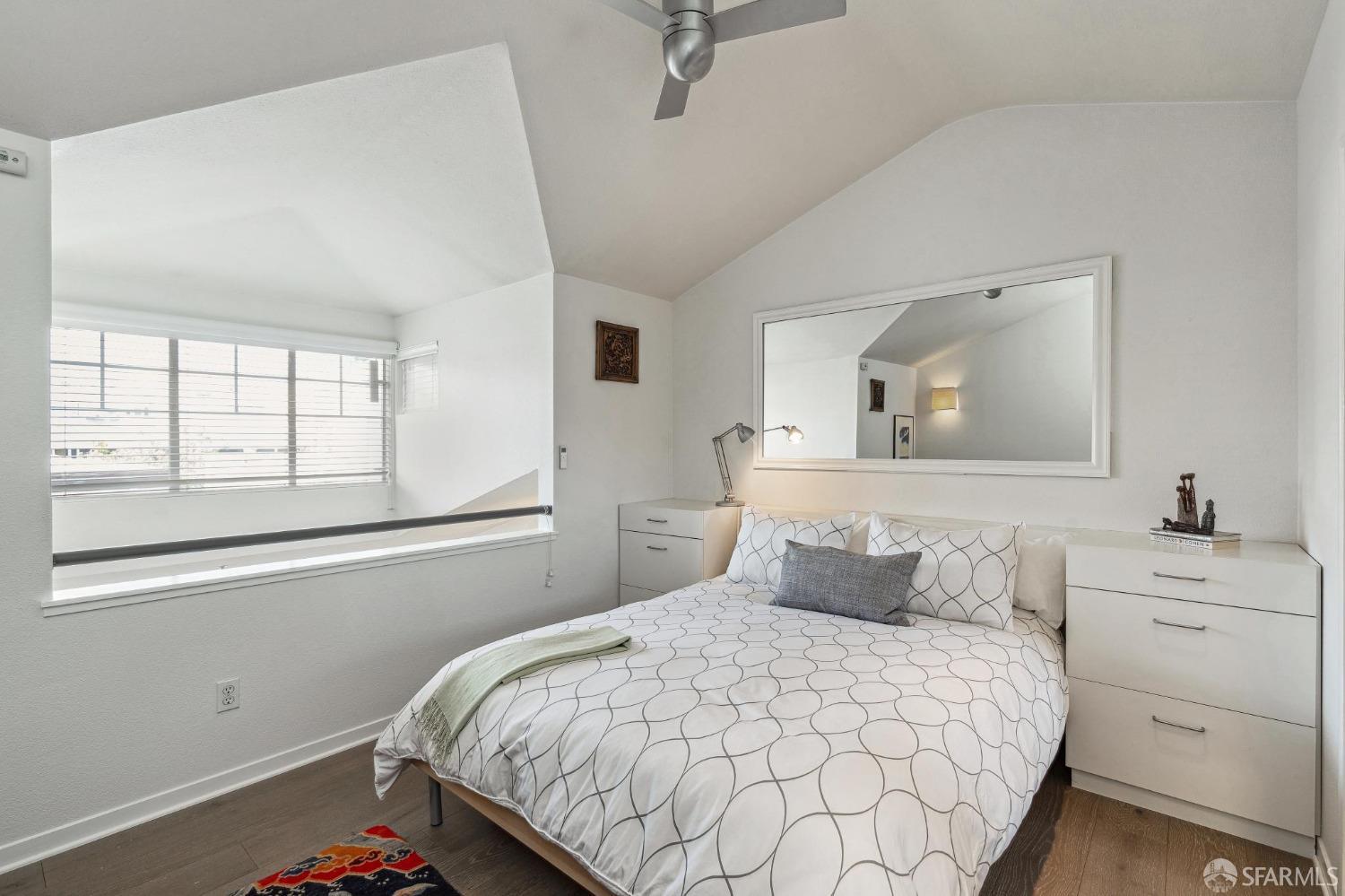 Detail Gallery Image 11 of 16 For 342 Hayes St #M,  San Francisco,  CA 94102 - 1 Beds | 1/1 Baths