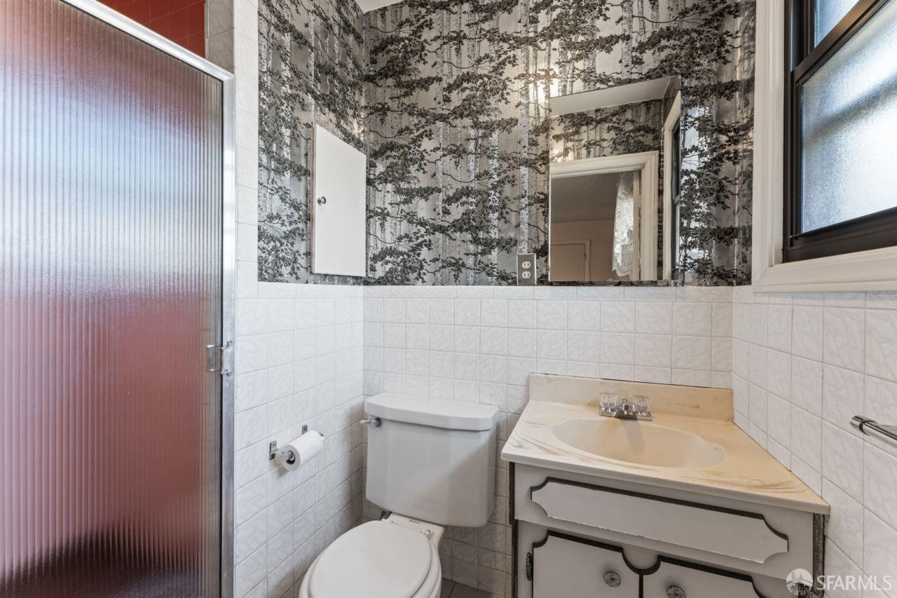 Detail Gallery Image 17 of 23 For 200 Lewis Ave, Millbrae,  CA 94030 - 3 Beds | 2 Baths