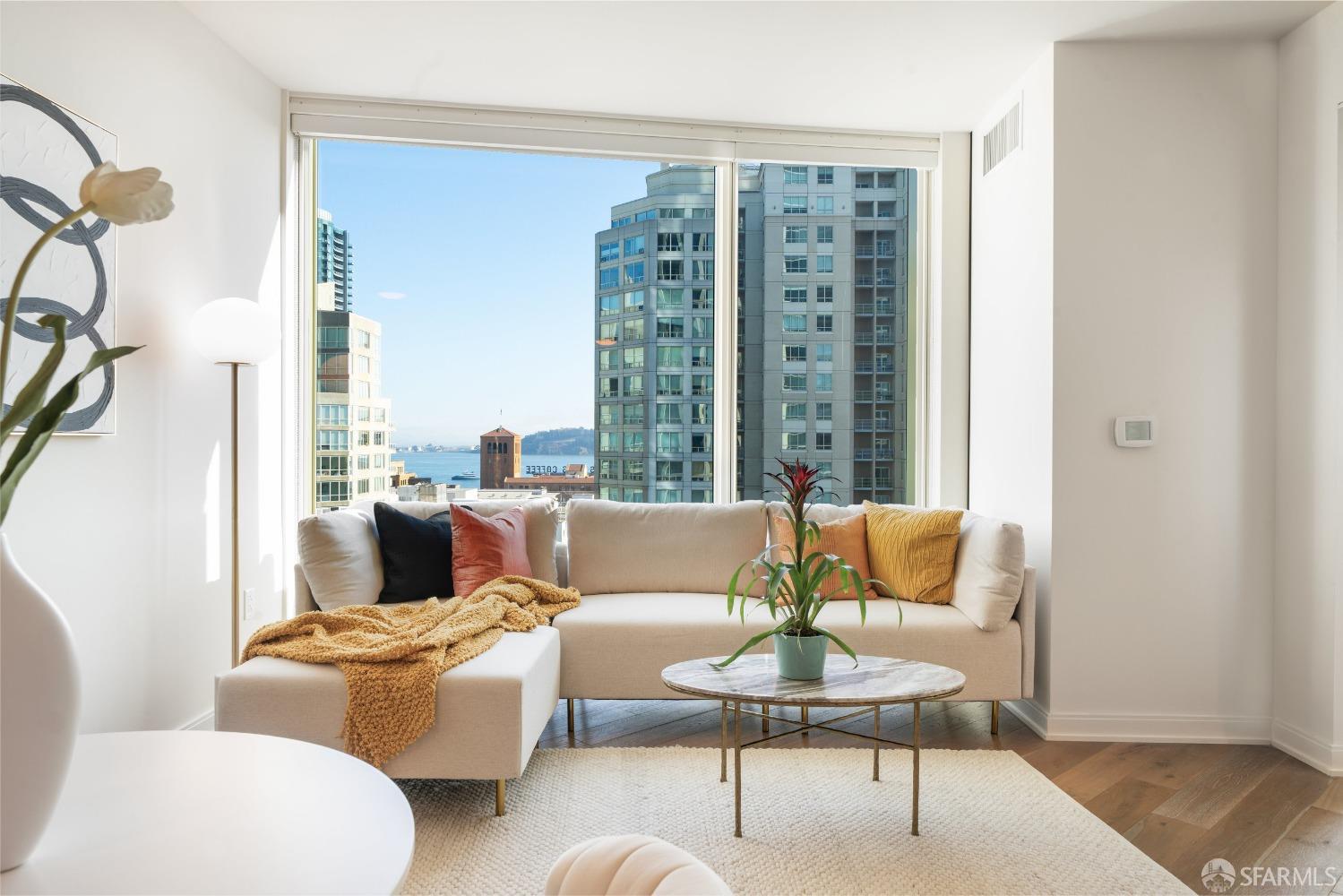 Detail Gallery Image 1 of 26 For 401 Harrison St 10d,  San Francisco,  CA 94105 - 1 Beds | 1 Baths