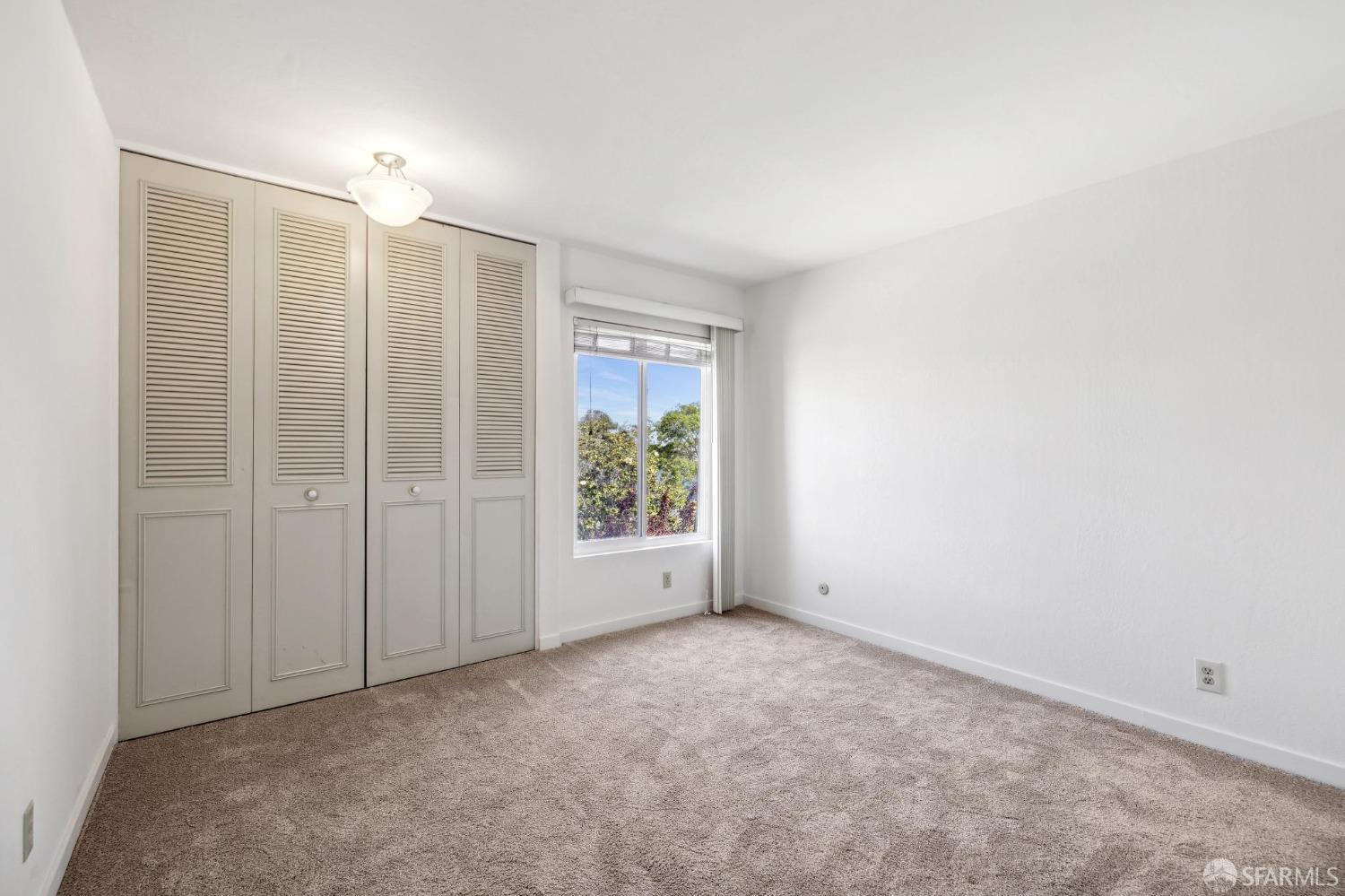 Detail Gallery Image 16 of 27 For 3090 Los Prados St #25,  San Mateo,  CA 94403 - 1 Beds | 1 Baths