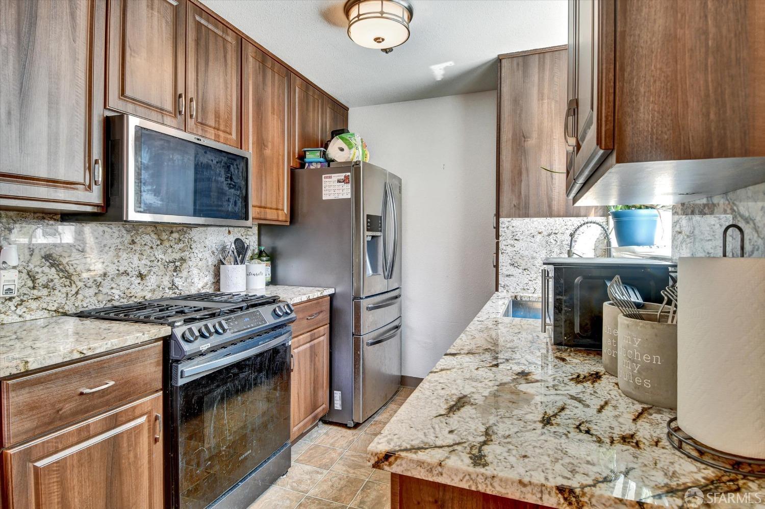 Detail Gallery Image 16 of 22 For 1020 San Gabriel Cir #447,  Daly City,  CA 94014 - 2 Beds | 2 Baths