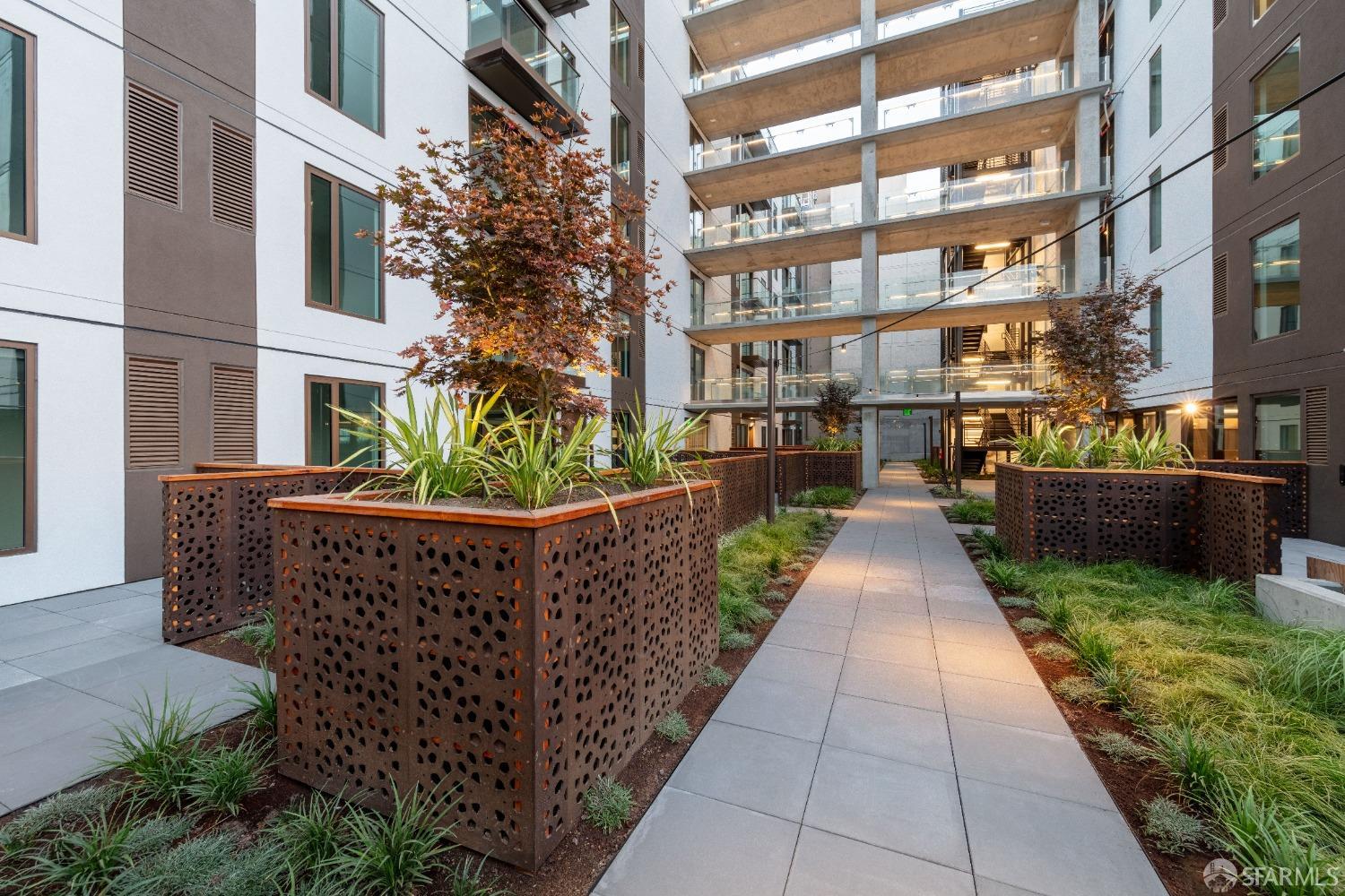 Detail Gallery Image 19 of 28 For 2177 3rd St #521,  San Francisco,  CA 94107 - 3 Beds | 2 Baths