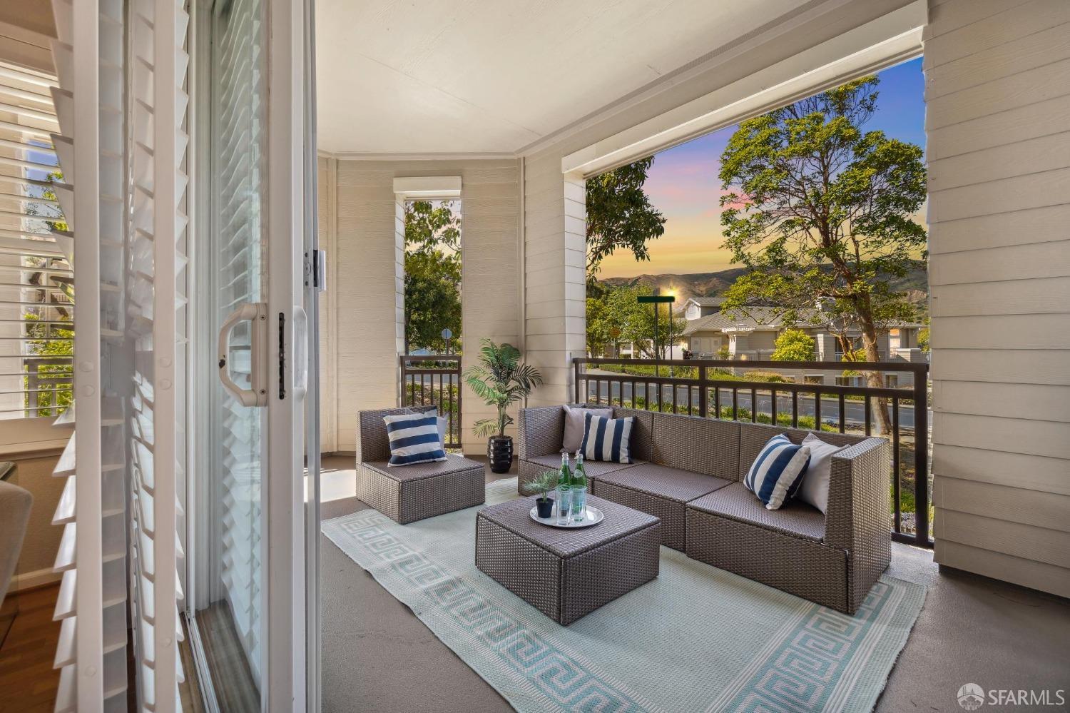 Detail Gallery Image 53 of 56 For 211 Fox Sparrow Ln, Brisbane,  CA 94005 - 2 Beds | 2 Baths