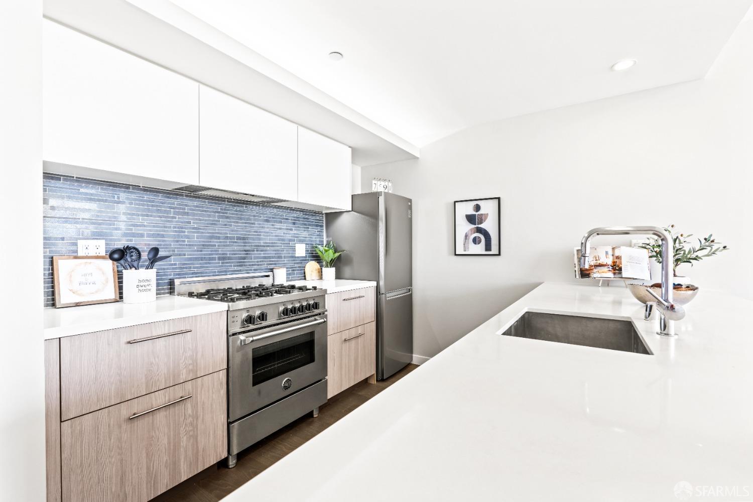 Detail Gallery Image 9 of 43 For 1515 15th St #403,  San Francisco,  CA 94103 - 1 Beds | 1 Baths