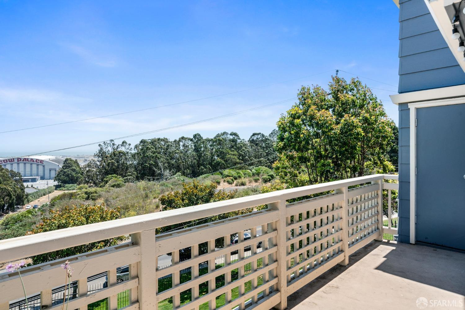 Detail Gallery Image 17 of 23 For 2311 Lupine Ct, Daly City,  CA 94014 - 3 Beds | 2 Baths