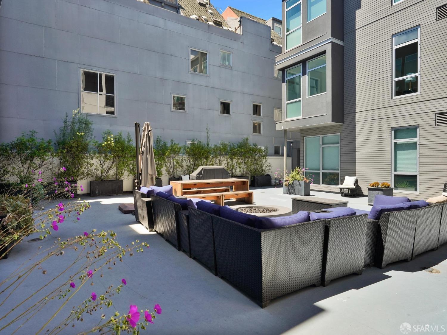 Detail Gallery Image 3 of 27 For 1001 17th St #302,  San Francisco,  CA 94107 - 1 Beds | 1 Baths