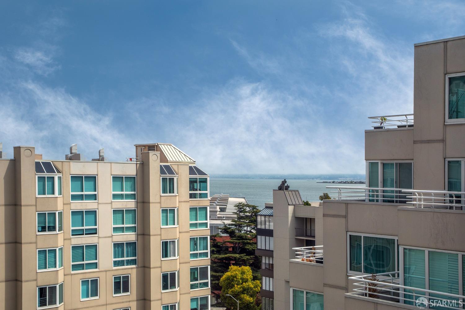 Detail Gallery Image 11 of 19 For 240 Lombard St #835,  San Francisco,  CA 94111 - 0 Beds | 1 Baths