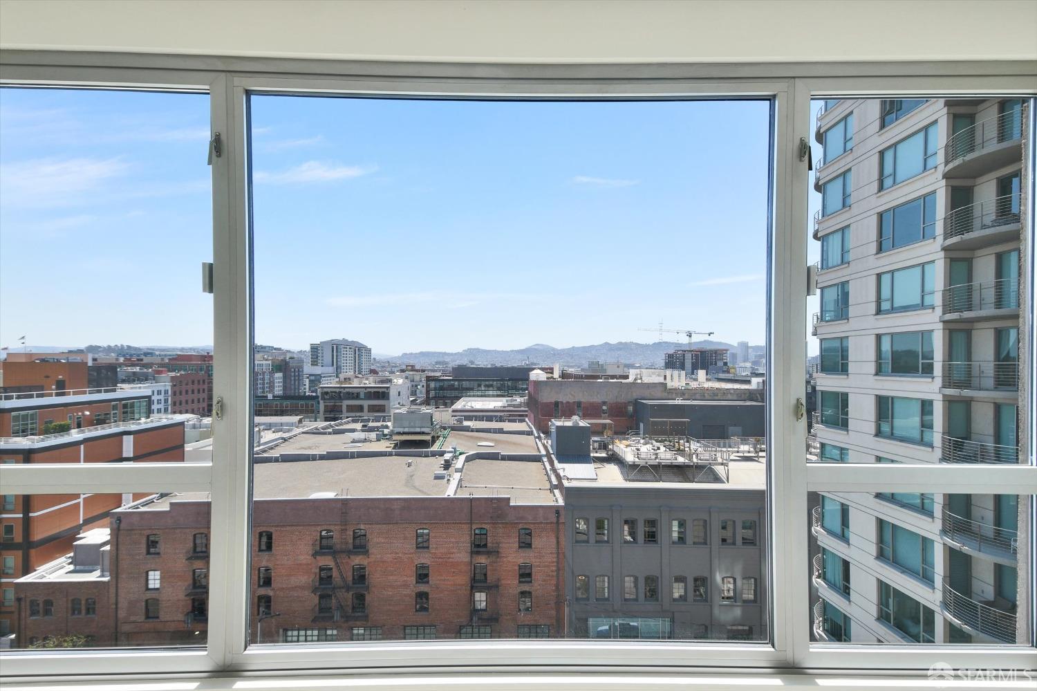 Detail Gallery Image 8 of 45 For 229 Brannan St 10g,  San Francisco,  CA 94107 - 2 Beds | 2 Baths