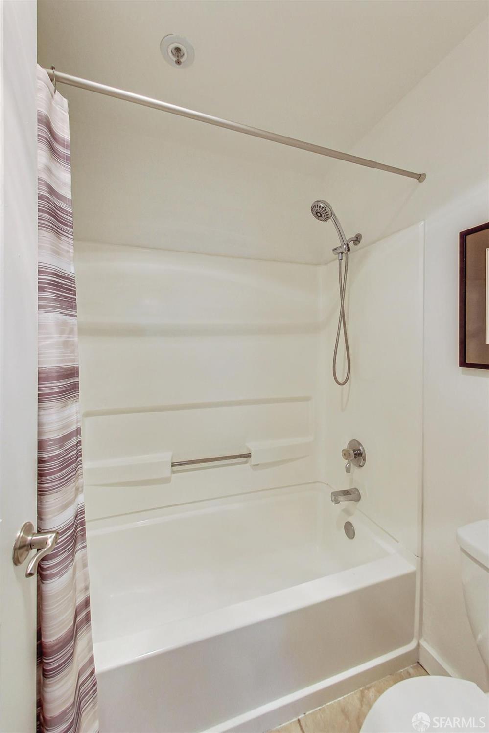 Detail Gallery Image 20 of 34 For 6400 Christie Ave #5119,  Emeryville,  CA 94608 - 1 Beds | 1 Baths