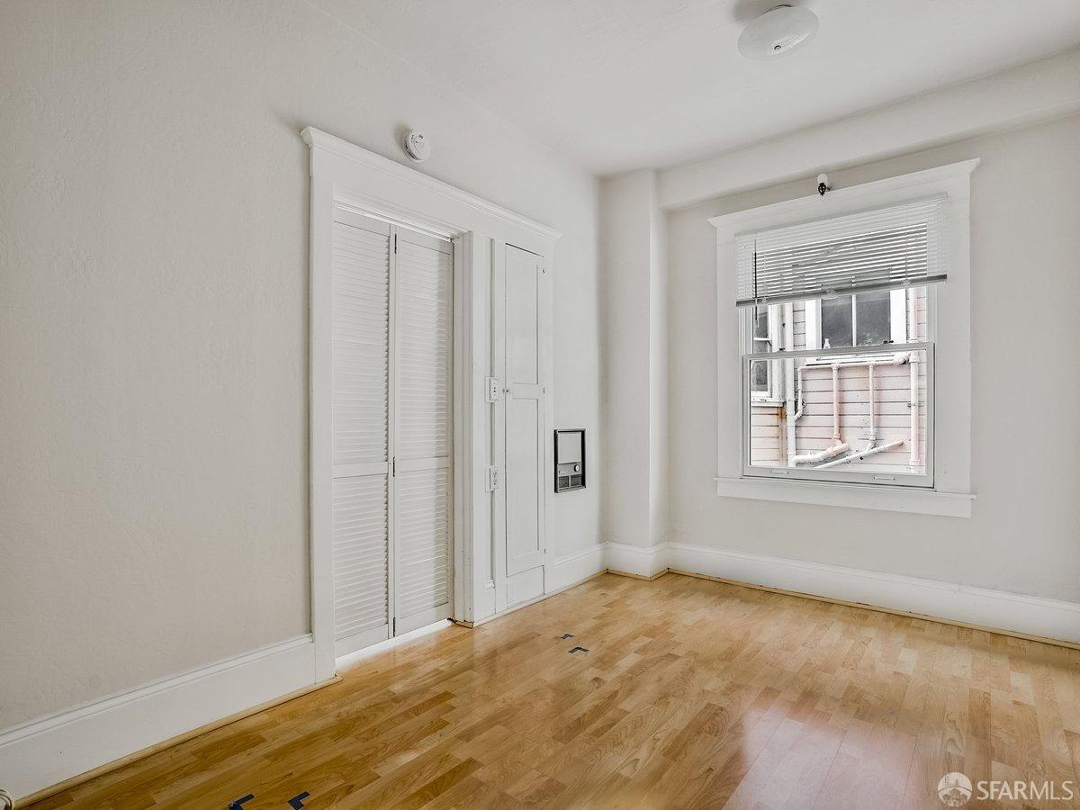 Photo #5: 424055596 Listing 