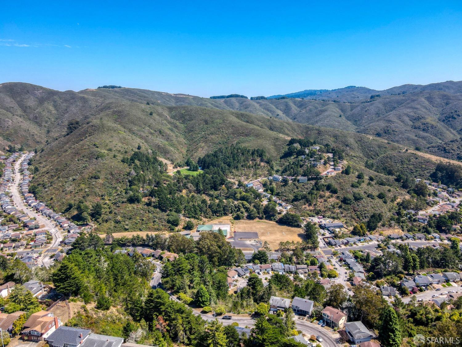 Big Sur Way, Pacifica, California image 31