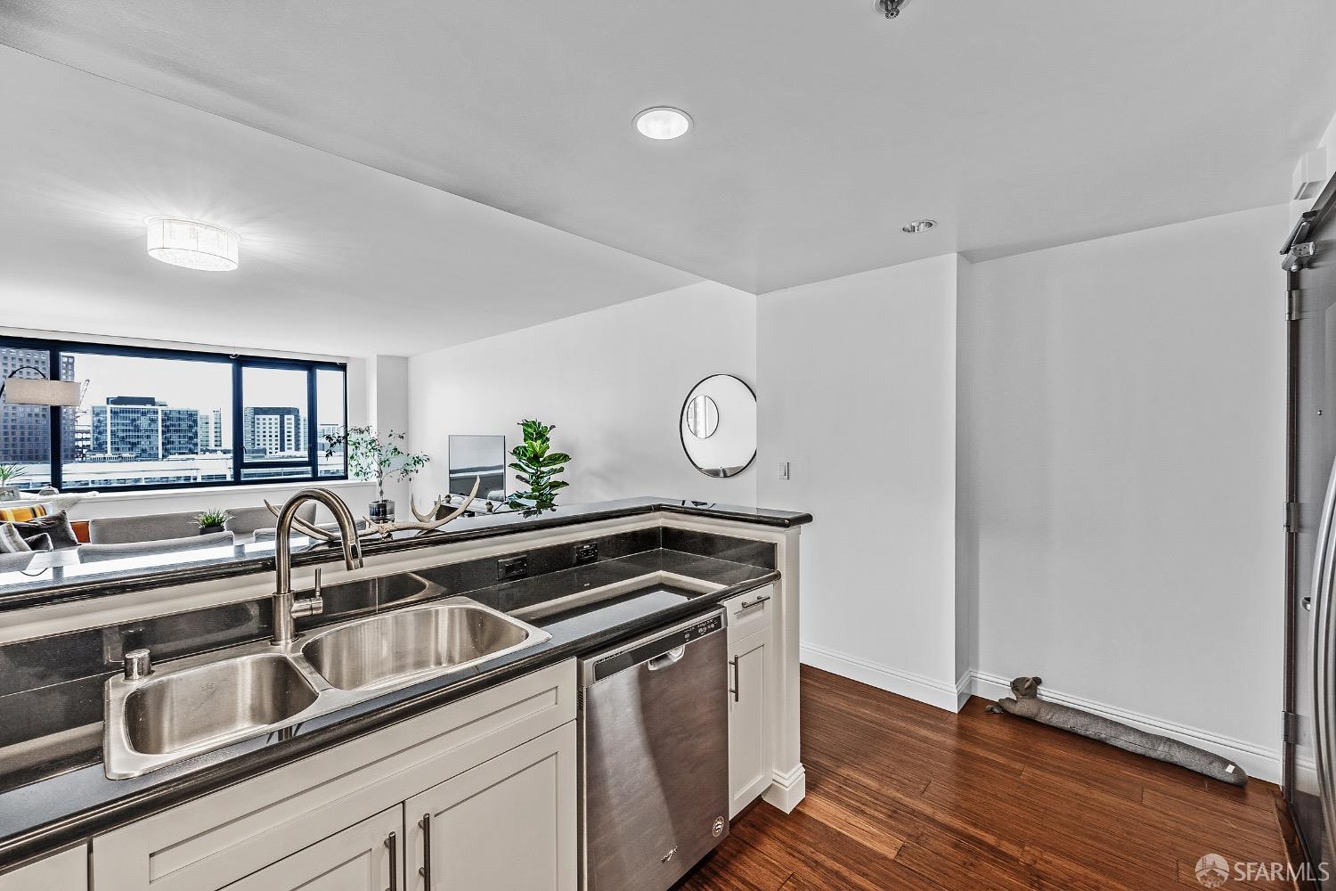 Detail Gallery Image 13 of 34 For 250 King St #1114,  San Francisco,  CA 94107 - 1 Beds | 1 Baths