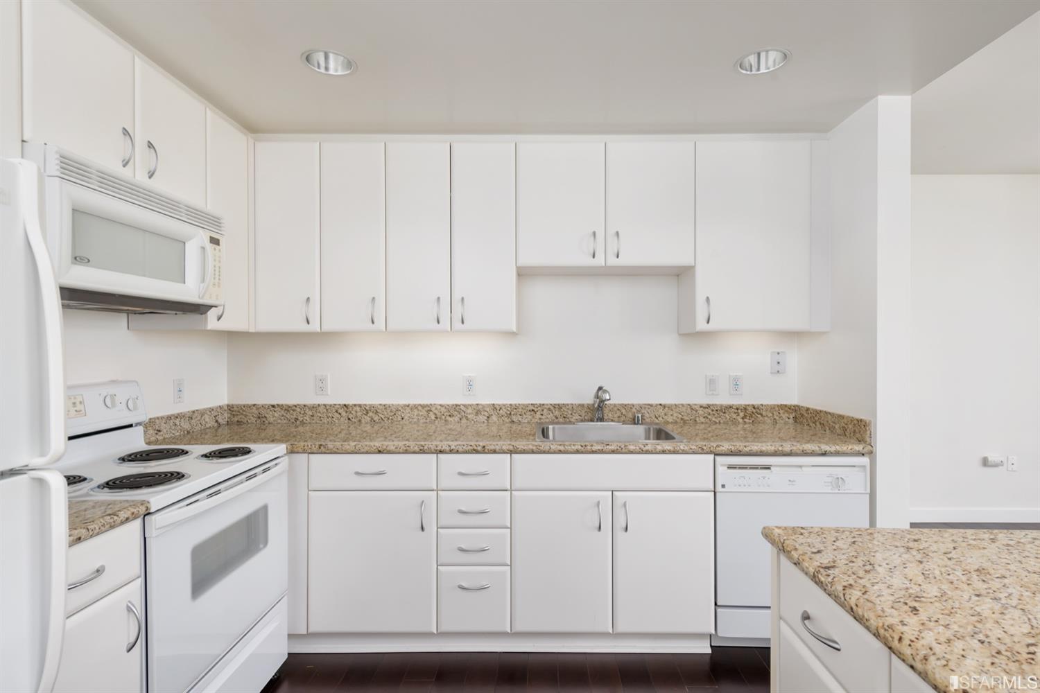 Detail Gallery Image 1 of 46 For 260 King St #675,  San Francisco,  CA 94107 - 1 Beds | 1 Baths