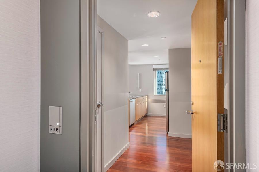 Detail Gallery Image 1 of 1 For 333 1st St #N1505,  San Francisco,  CA 94105 - 1 Beds | 1 Baths