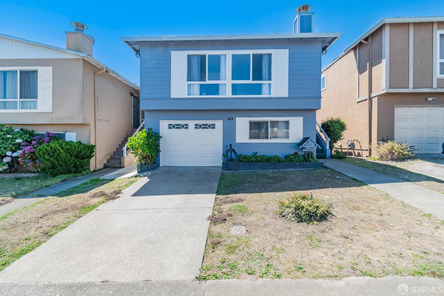 Detail Gallery Image 1 of 1 For 749 Clarinada Ave, Daly City,  CA 94015 - 4 Beds | 2 Baths