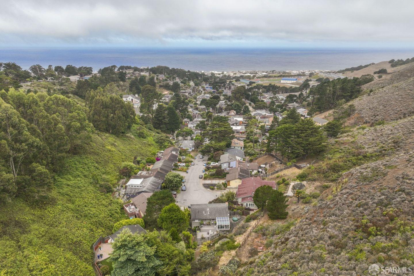 Canyon Drive, Pacifica, California image 35