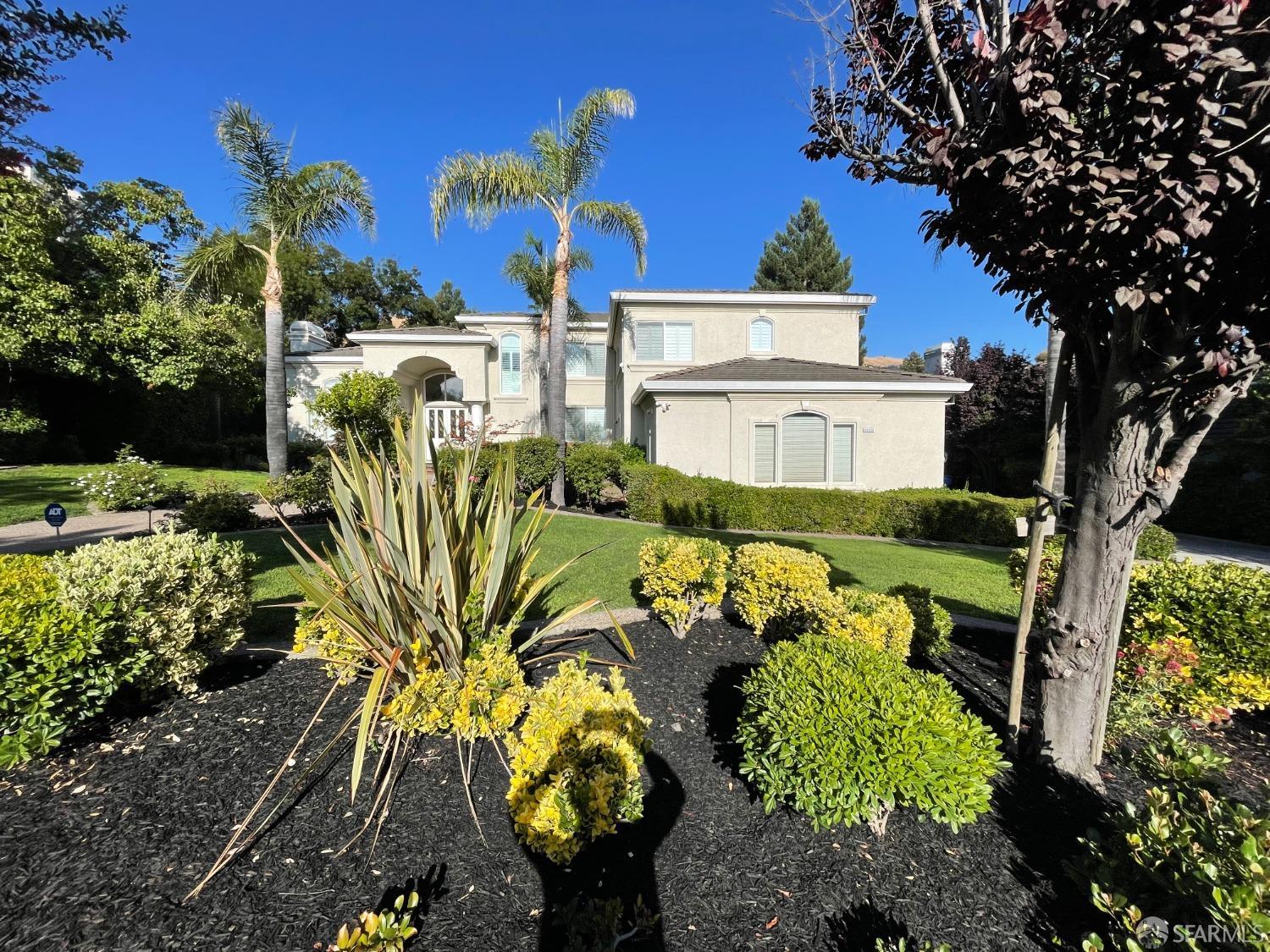 Detail Gallery Image 1 of 1 For 44114 Linda Vista Rd, Fremont,  CA 94539 - 5 Beds | 4/5 Baths