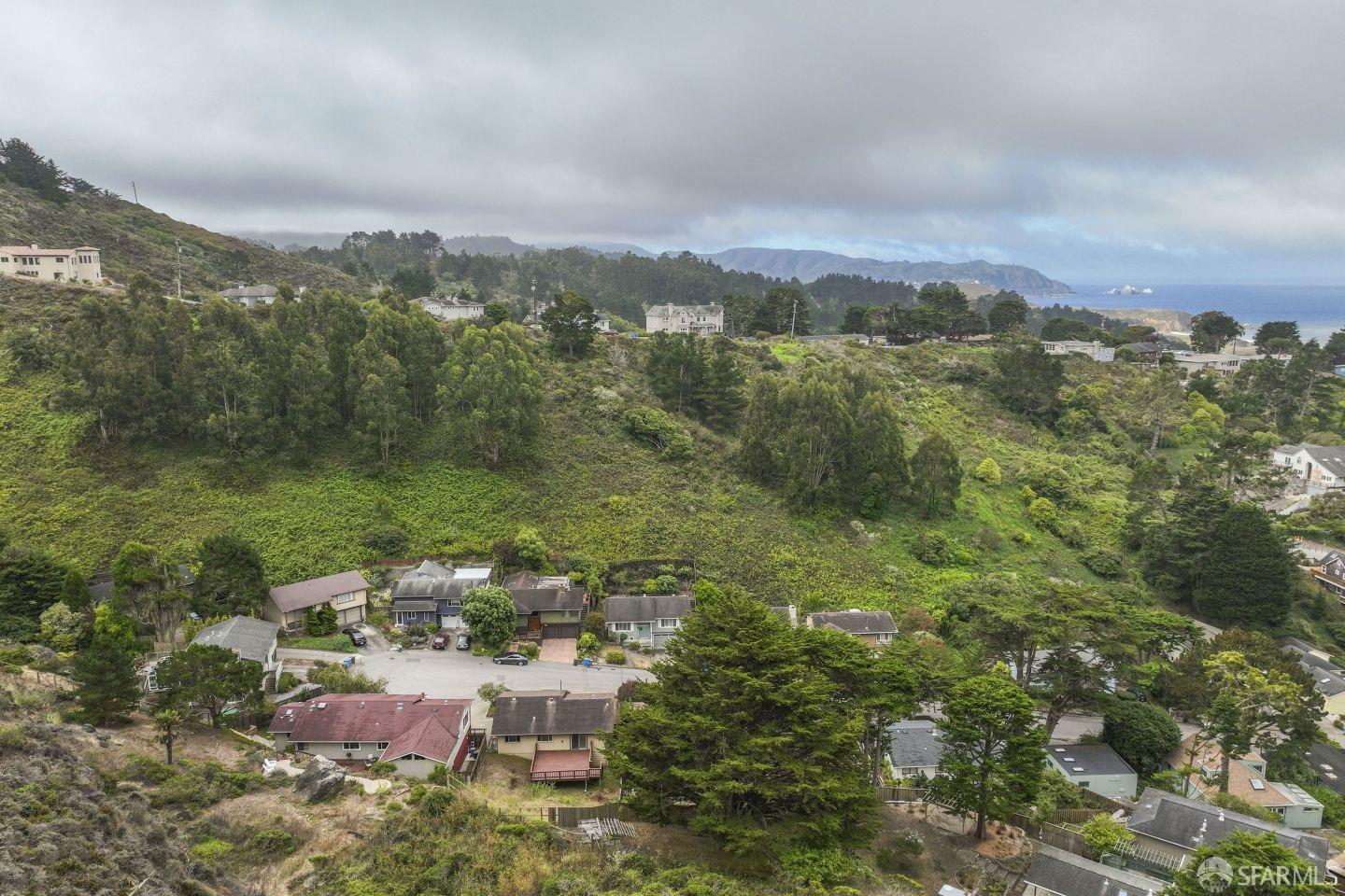 Canyon Drive, Pacifica, California image 34