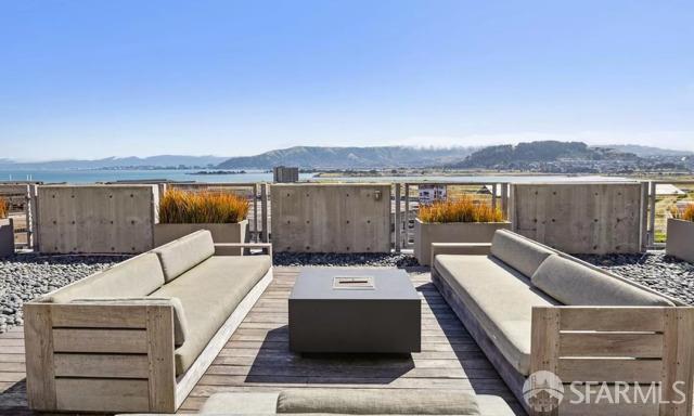 Detail Gallery Image 36 of 58 For 51 Innes Ct #408,  San Francisco,  CA 94124 - 2 Beds | 2 Baths