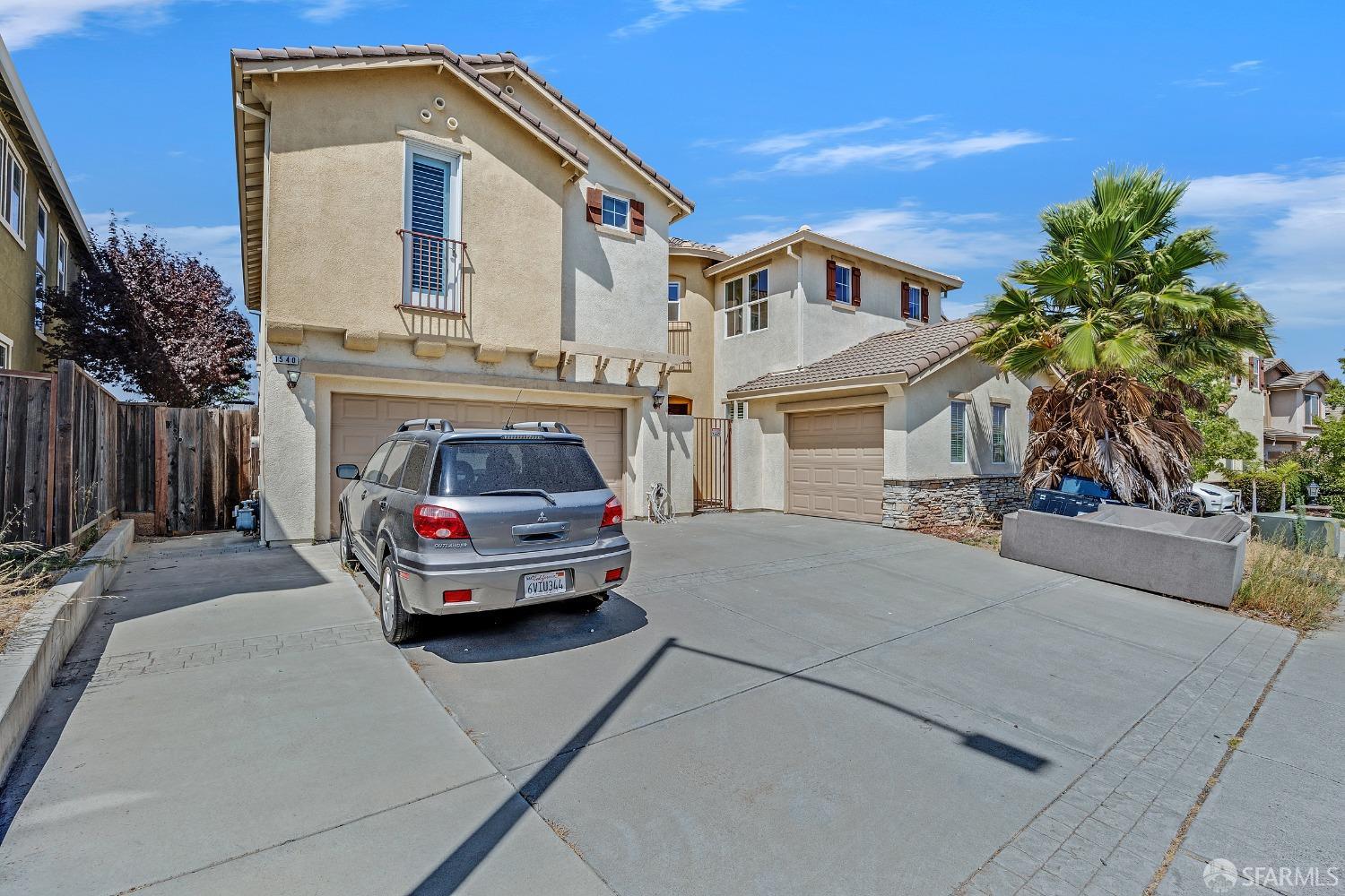 Detail Gallery Image 1 of 54 For 1540 Rio Verde Cir, Bay Point,  CA 94565 - 5 Beds | 3/1 Baths