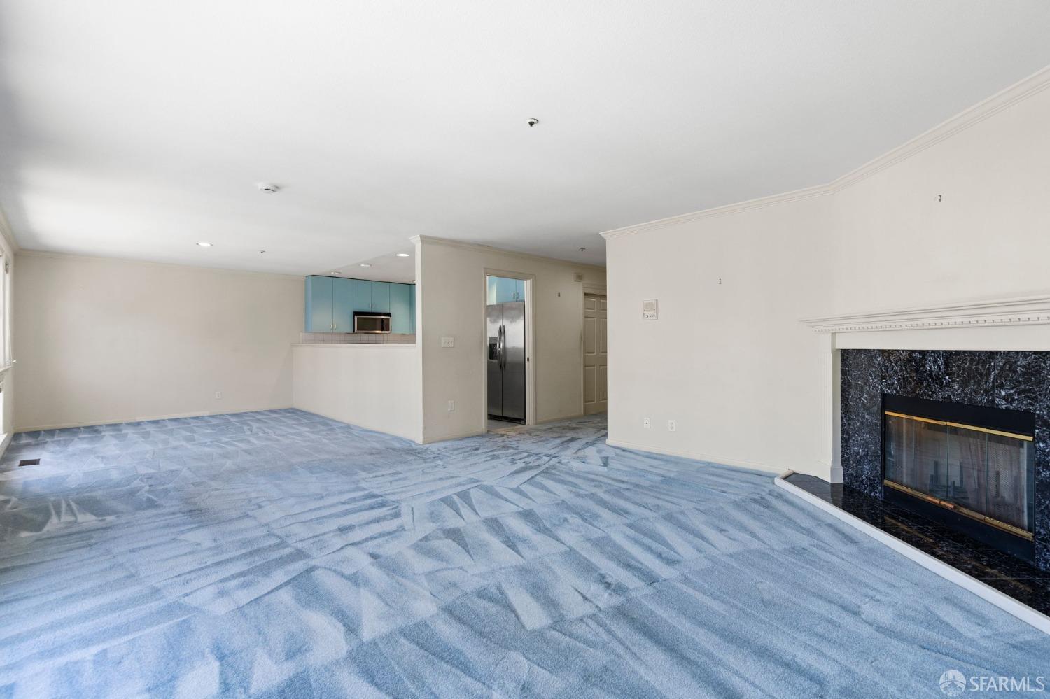 Detail Gallery Image 9 of 35 For 720 Great Highway #1,  San Francisco,  CA 94121 - 3 Beds | 2 Baths