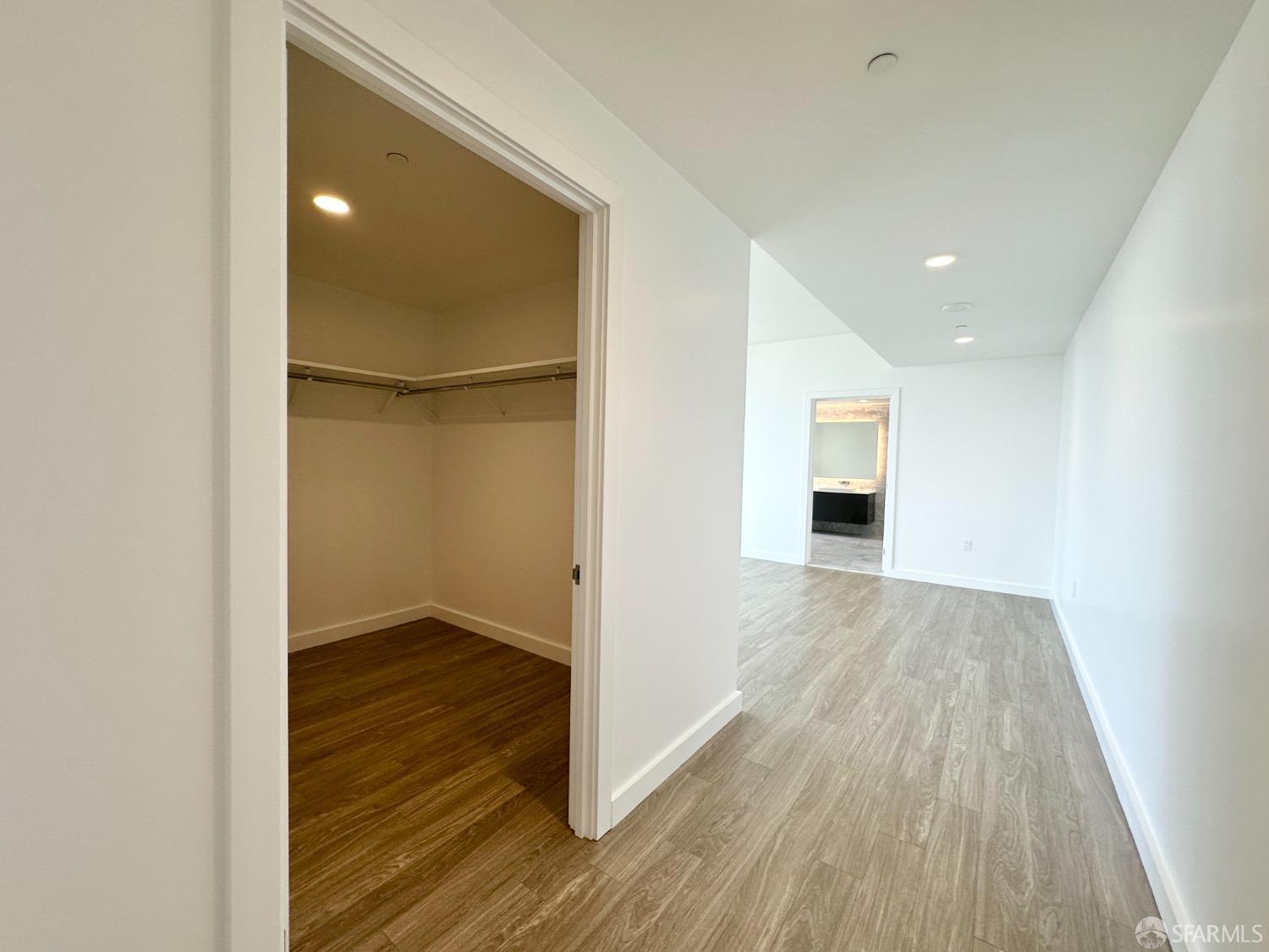 Detail Gallery Image 14 of 39 For 39 Tehama St 34b,  San Francisco,  CA 94105 - 2 Beds | 2/1 Baths