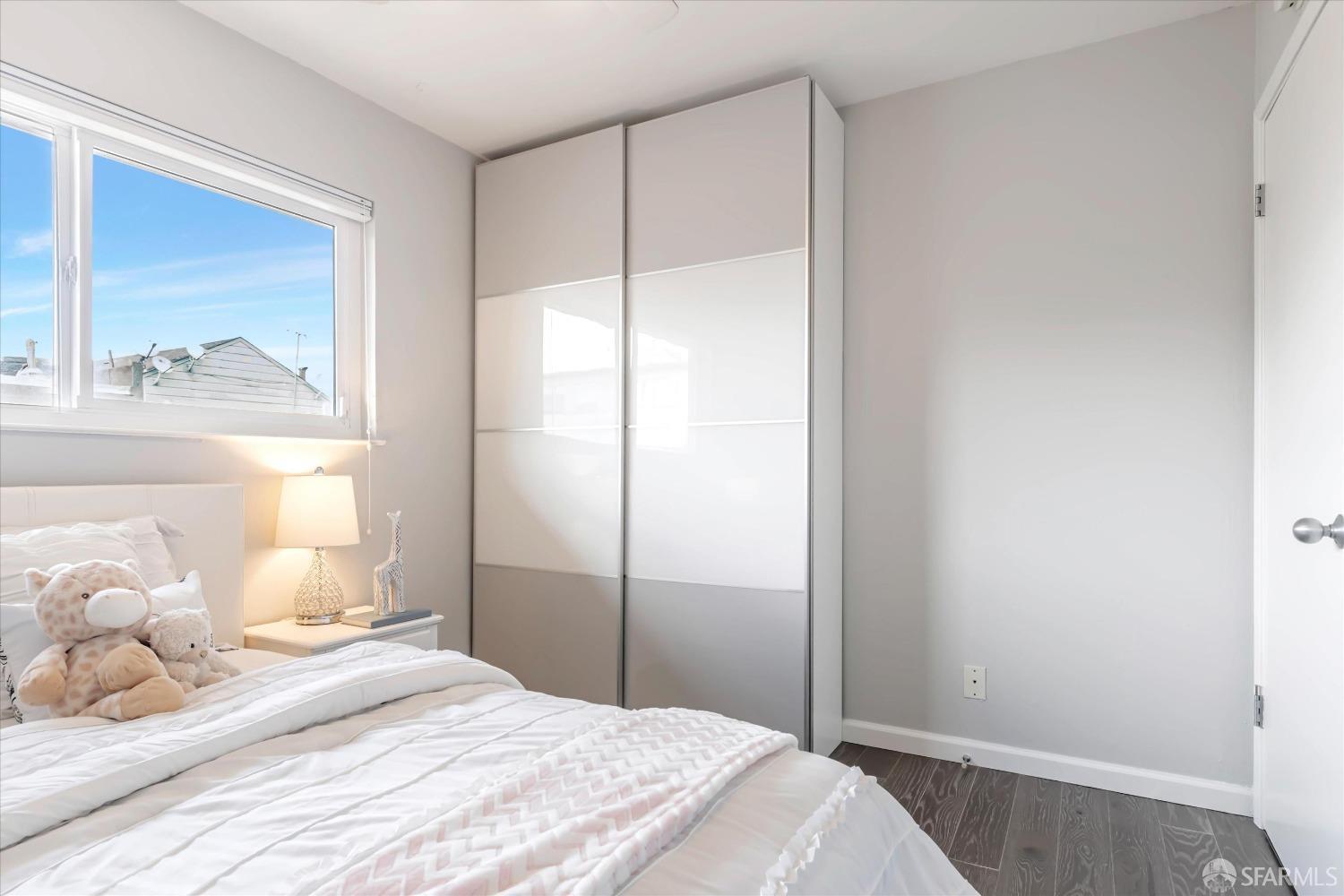 Detail Gallery Image 19 of 29 For 619 Shotwell St #5,  San Francisco,  CA 94110 - 2 Beds | 1 Baths