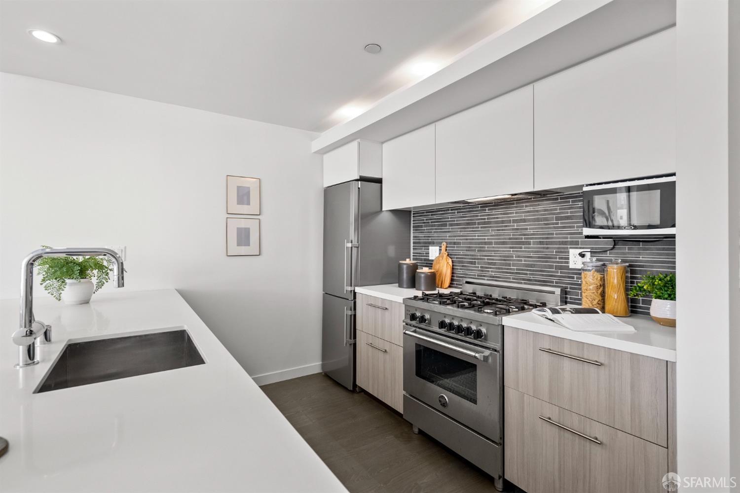 Detail Gallery Image 9 of 23 For 1515 15th St #308,  San Francisco,  CA 94103 - 1 Beds | 1 Baths