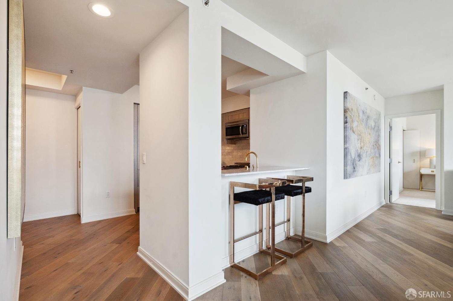 Detail Gallery Image 9 of 55 For 401 Harrison St 17d,  San Francisco,  CA 94105 - 2 Beds | 2 Baths