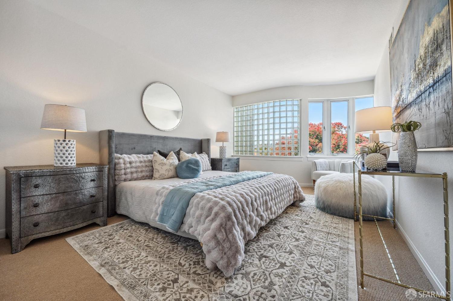 Detail Gallery Image 20 of 43 For 1111 Bay St #401,  San Francisco,  CA 94123 - 2 Beds | 2 Baths