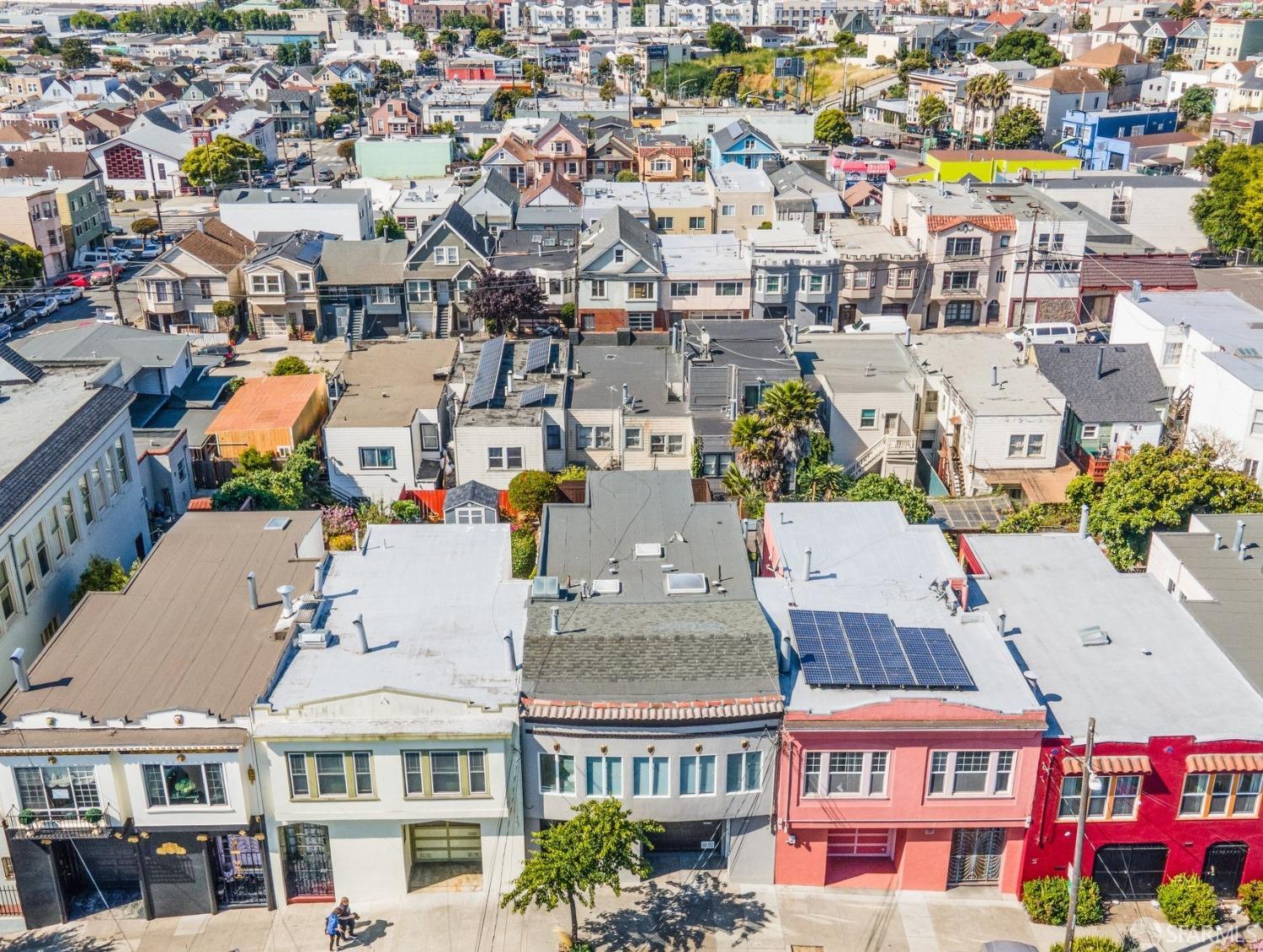 Detail Gallery Image 32 of 38 For 1623 Quesada Ave, San Francisco,  CA 94124 - 4 Beds | 2/1 Baths