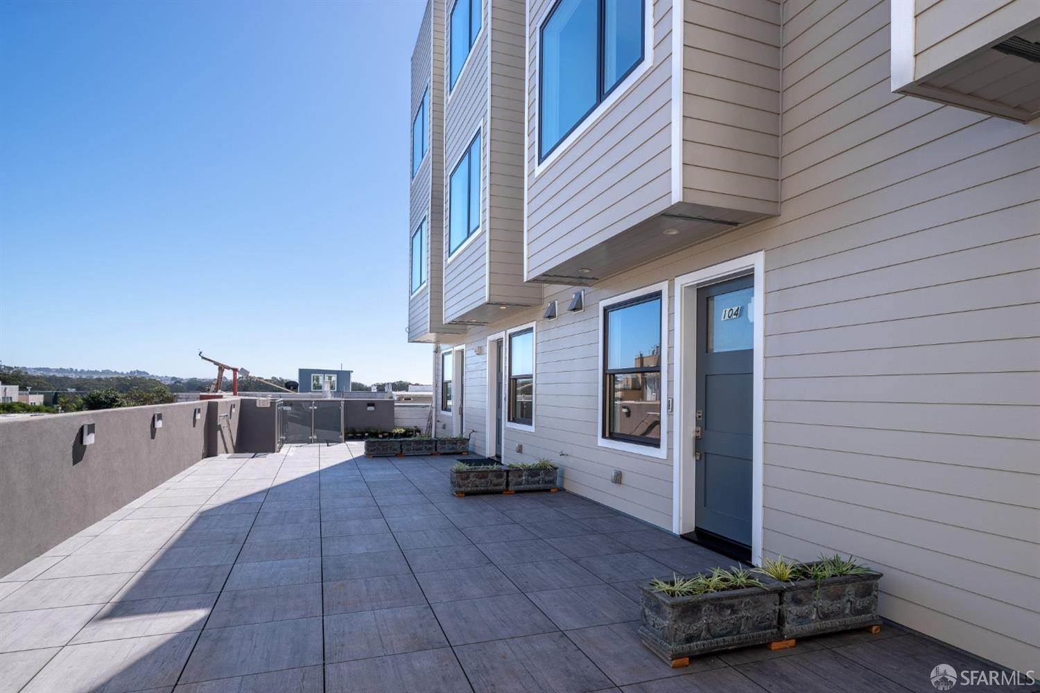 Detail Gallery Image 48 of 82 For 3491 Balboa St #5,  San Francisco,  CA 94121 - 4 Beds | 3/1 Baths