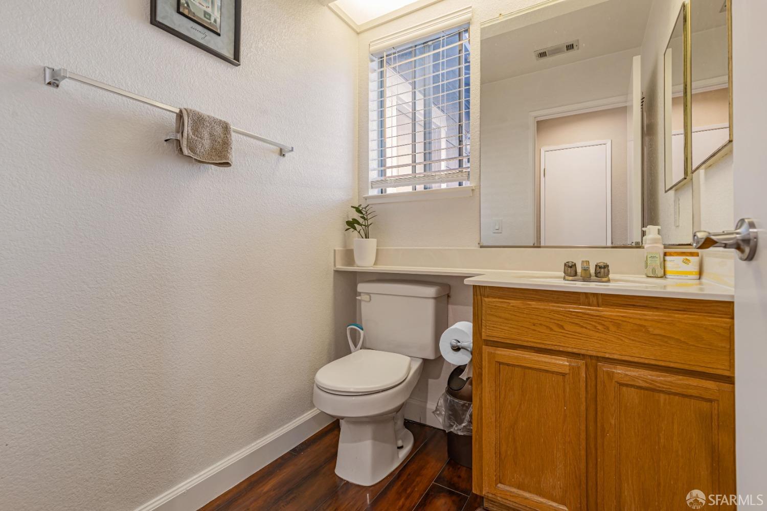 Detail Gallery Image 16 of 37 For 4623 Silvercrest St, Antioch,  CA 94531 - 3 Beds | 2/1 Baths