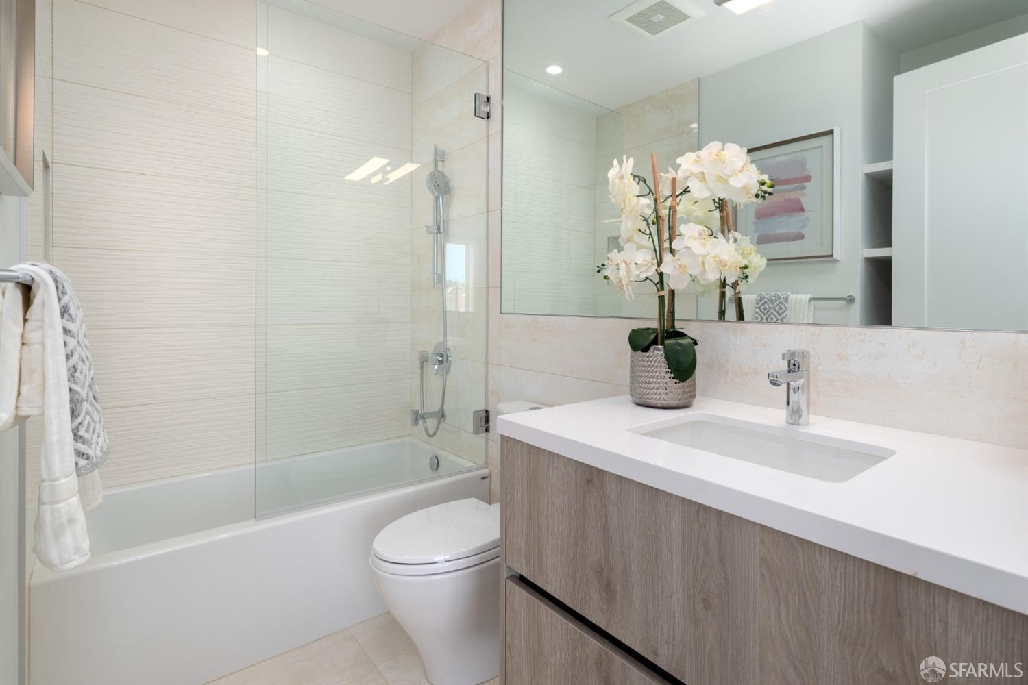 Detail Gallery Image 30 of 82 For 3491 Balboa St #5,  San Francisco,  CA 94121 - 4 Beds | 3/1 Baths