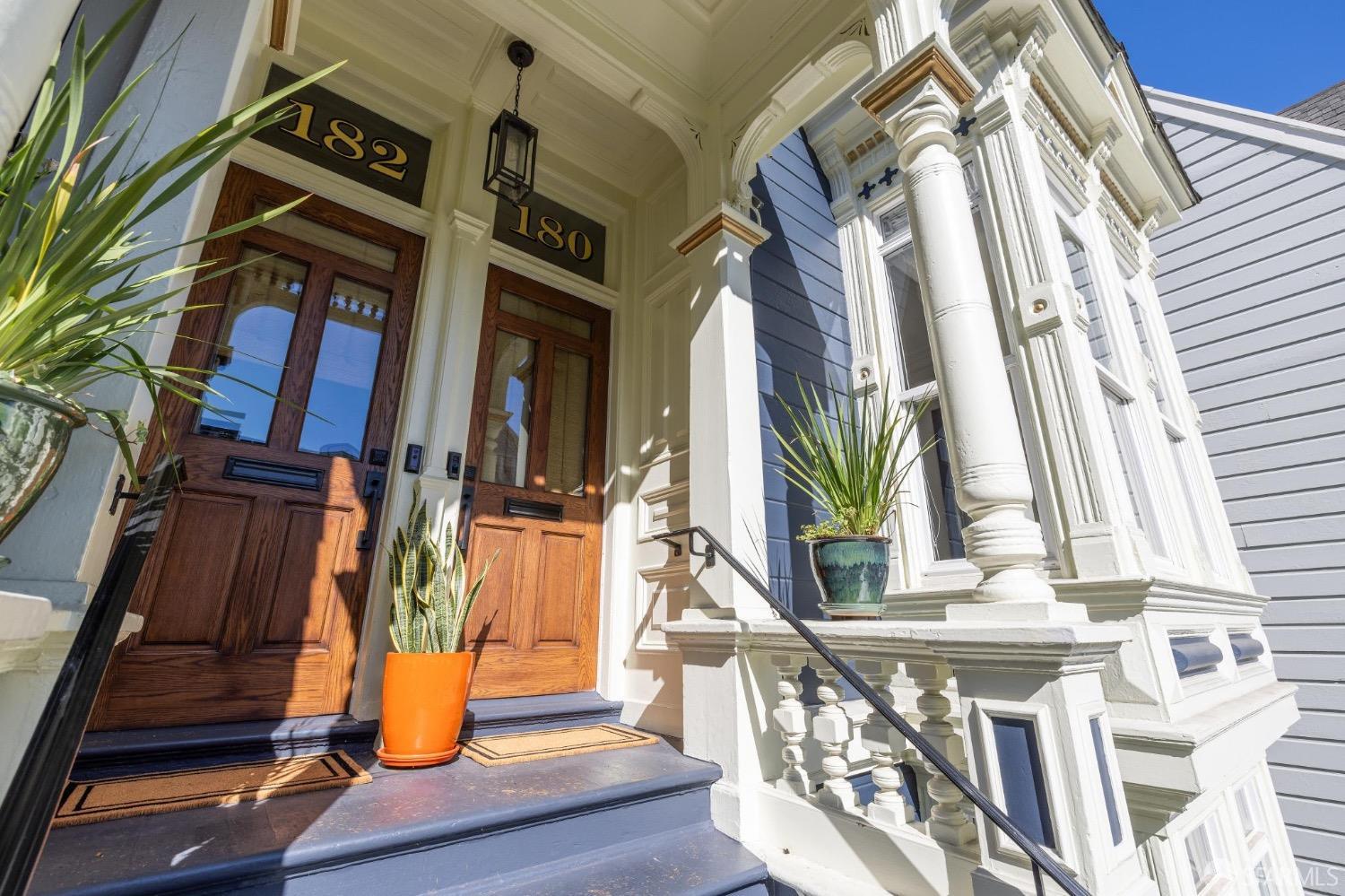 Detail Gallery Image 8 of 53 For 180 Noe St, San Francisco,  CA 94114 - 3 Beds | 2 Baths