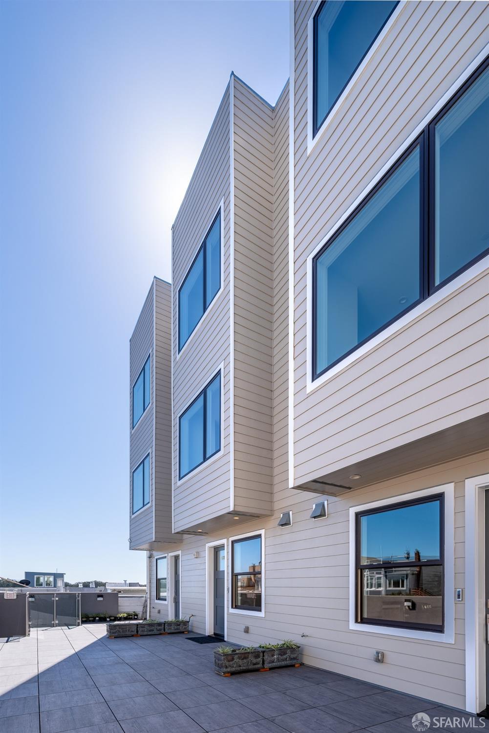 Detail Gallery Image 47 of 82 For 3491 Balboa St #5,  San Francisco,  CA 94121 - 4 Beds | 3/1 Baths